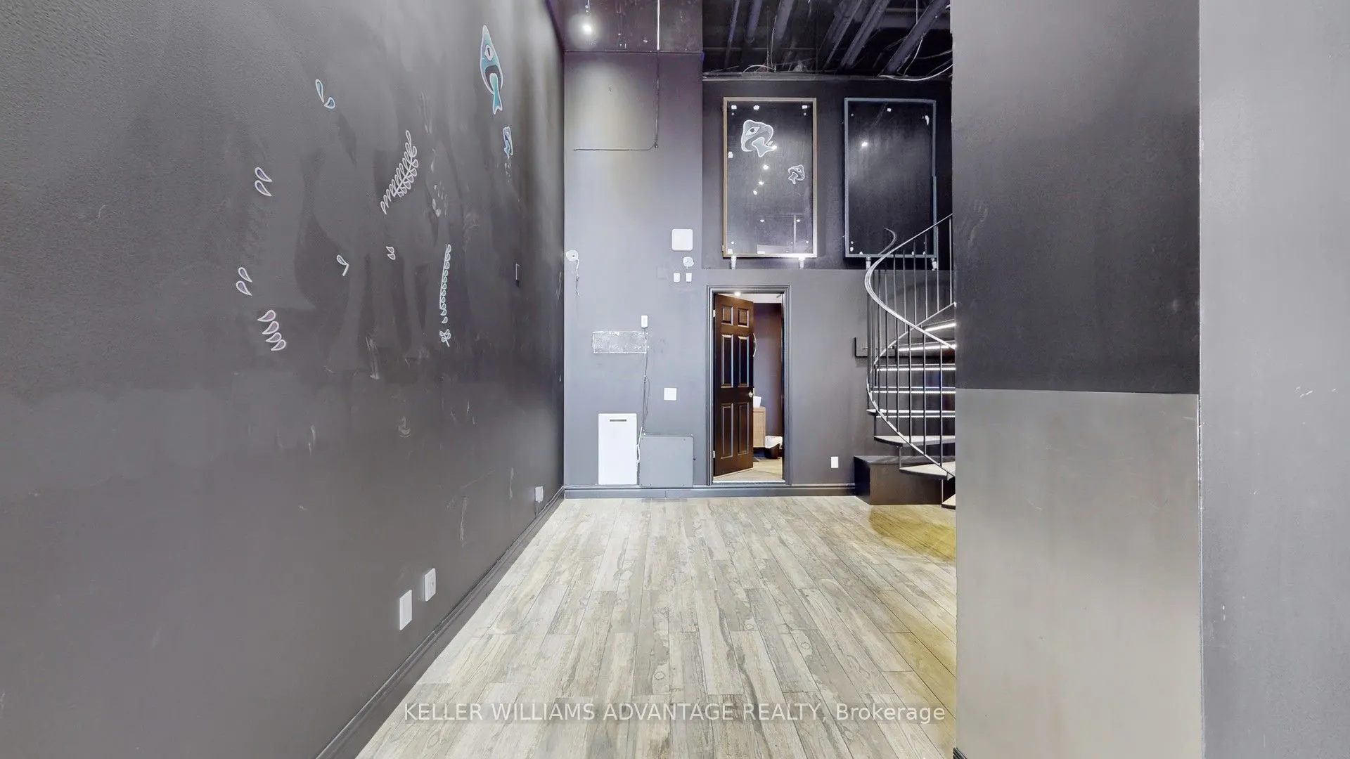 188 Spadina Avenue, #15-17