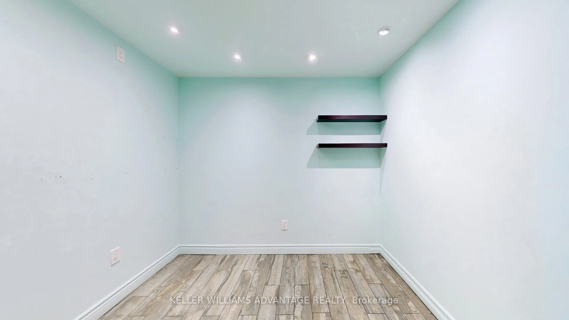 188 Spadina Avenue, #15-17