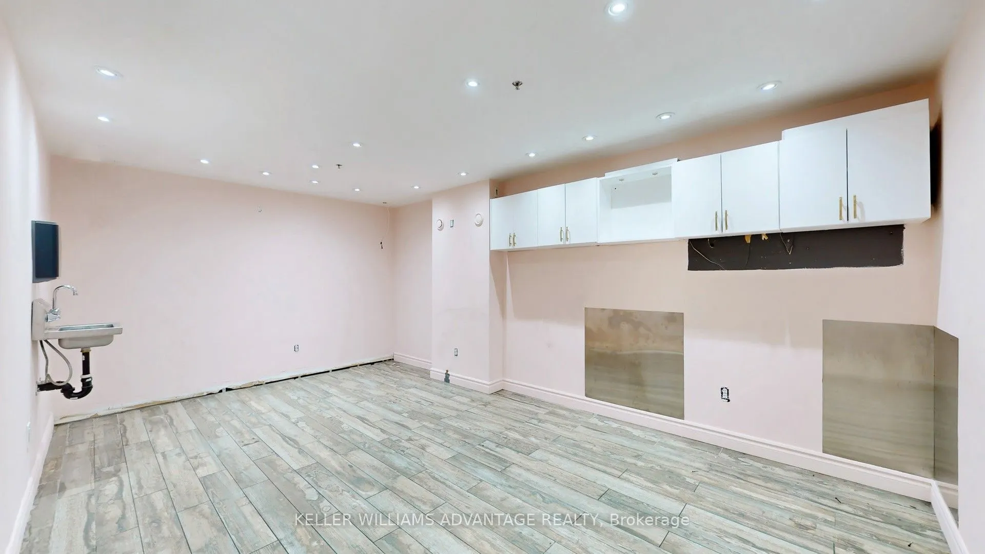 188 Spadina Avenue, #15-17