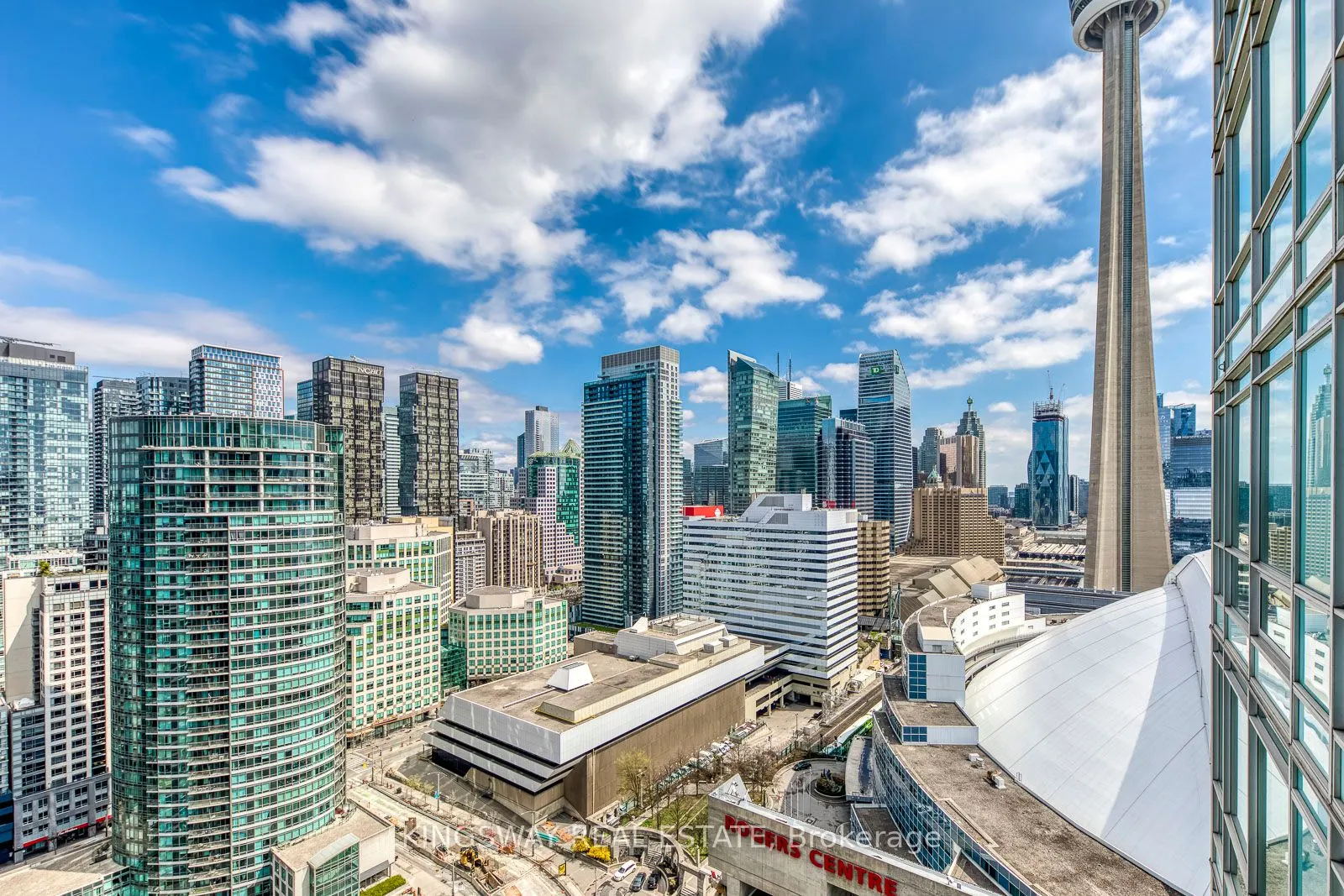 81 Navy Wharf Court #3511