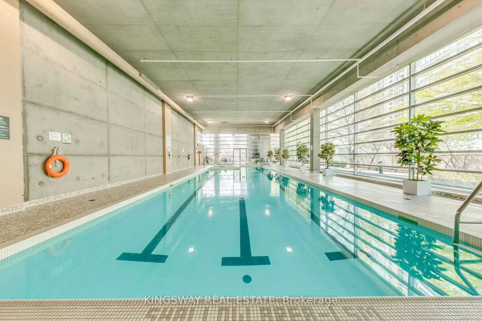 81 Navy Wharf Court #3511