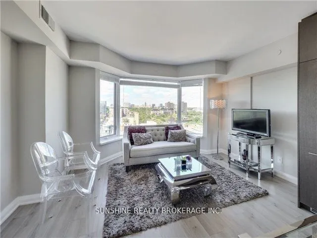 155 Yorkville Avenue, #1518
