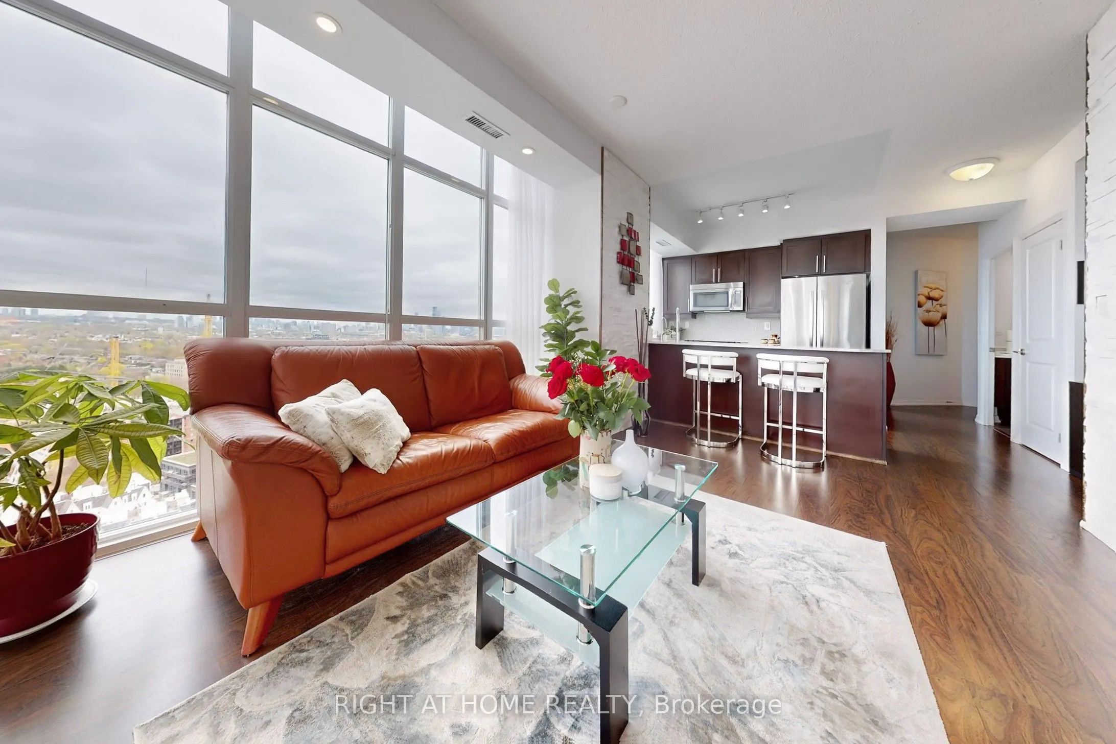 125 Western Battery Road, #2415