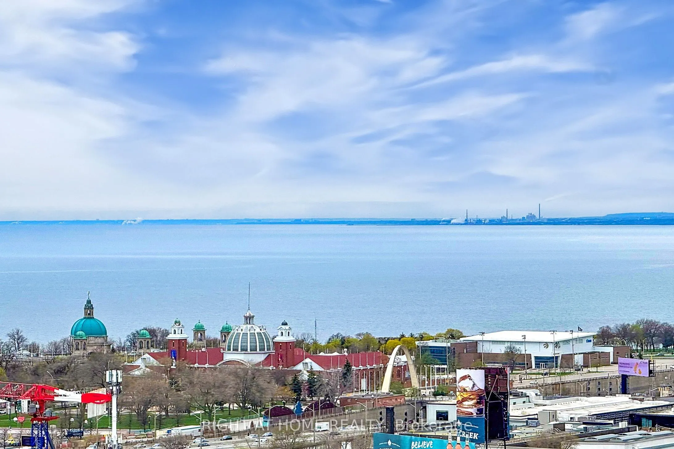125 Western Battery Road, #2415