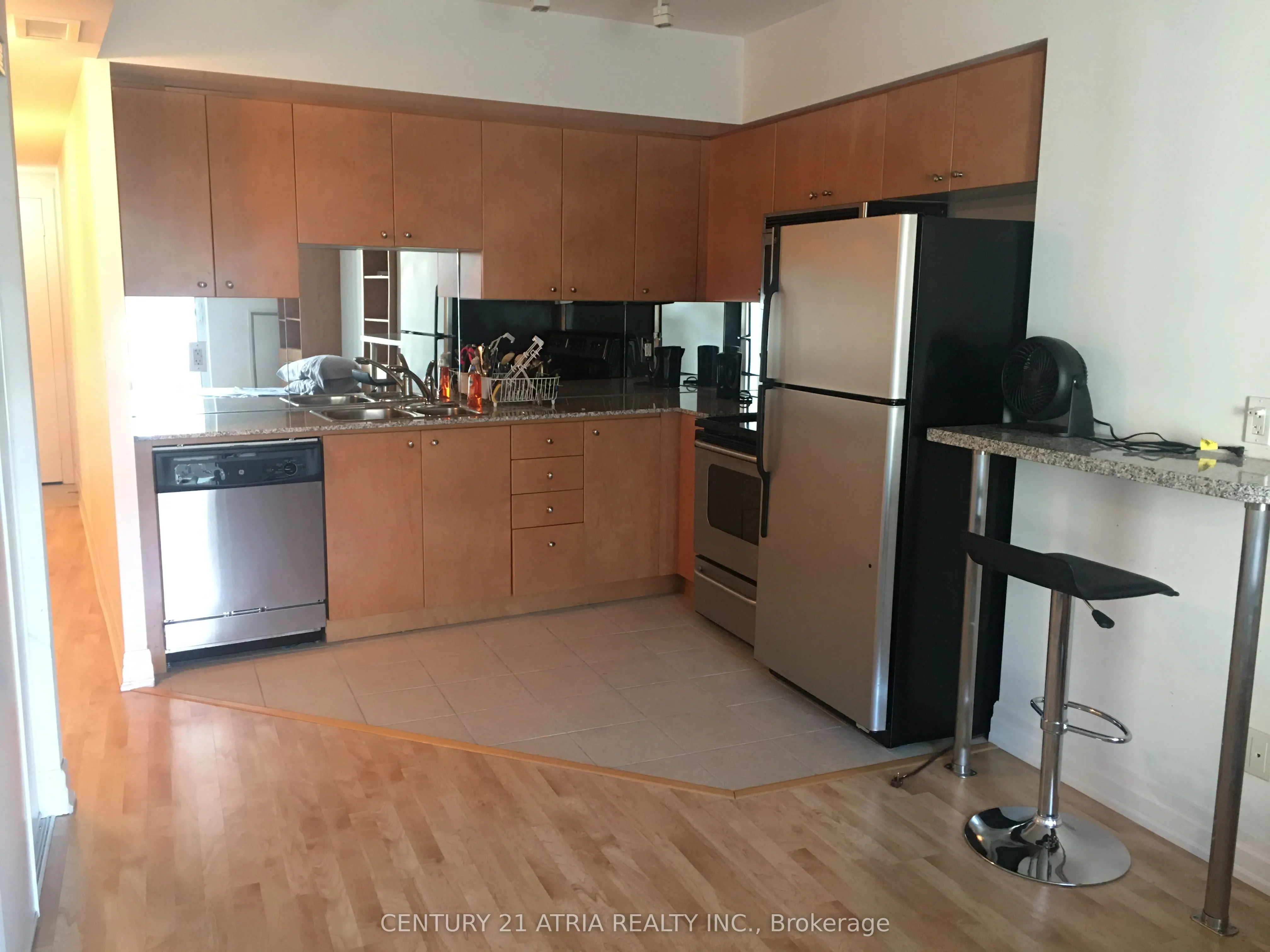 8 Scollard Street, #1209