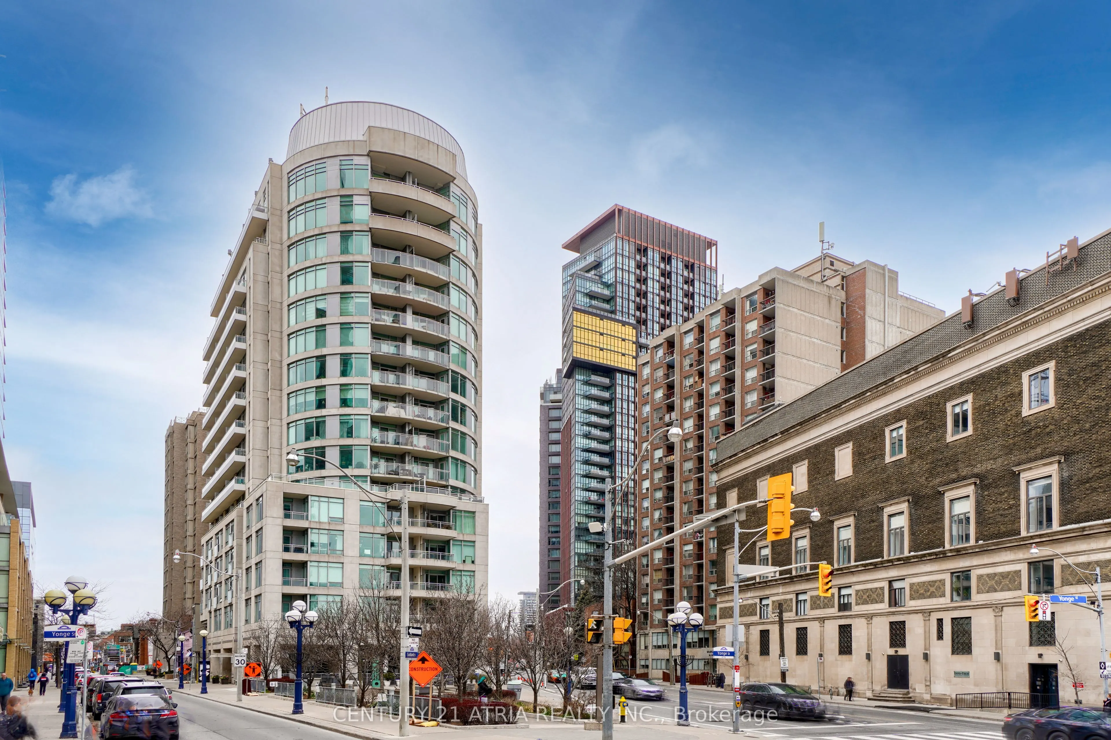 8 Scollard Street, #1209