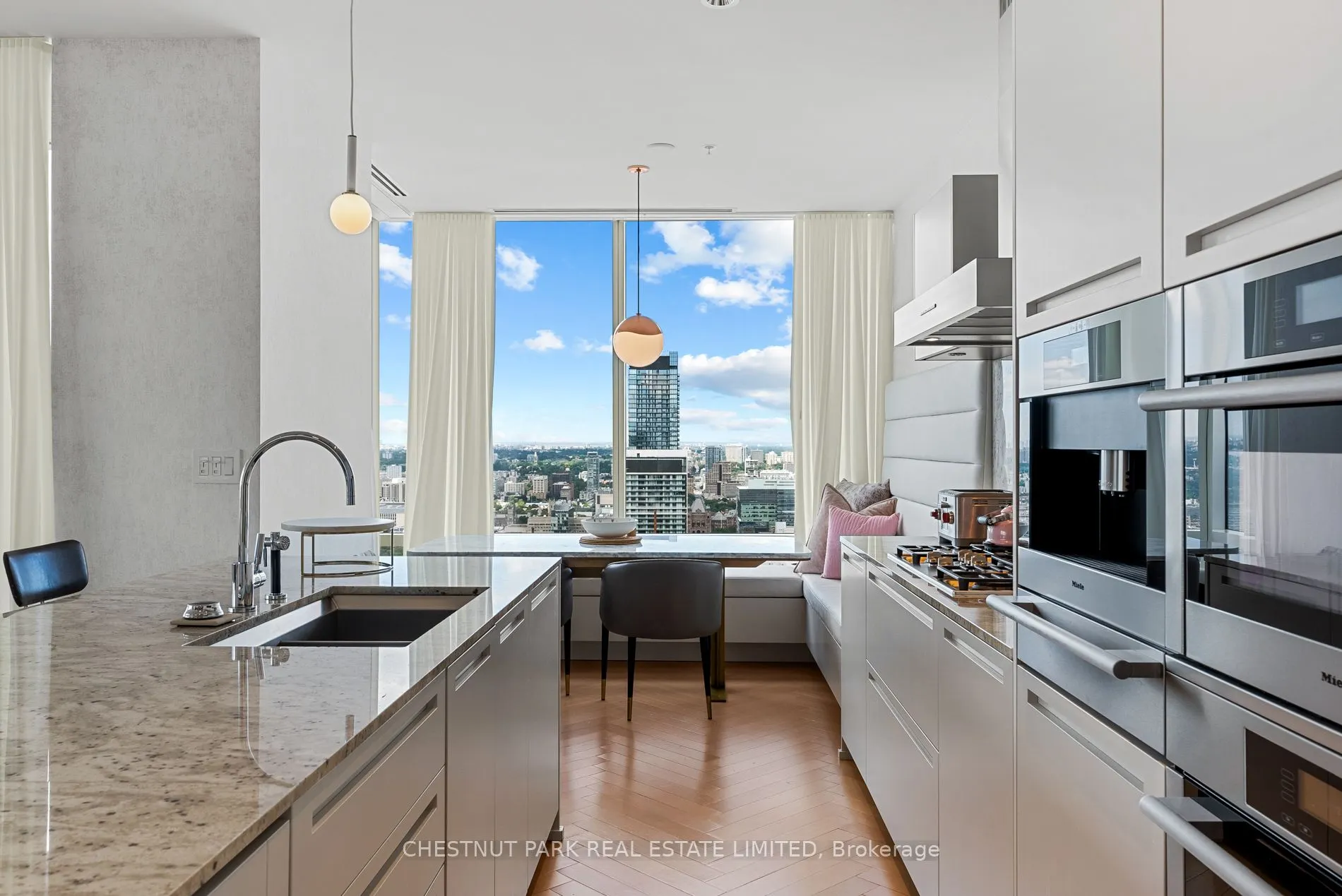 180 University Avenue, #5203