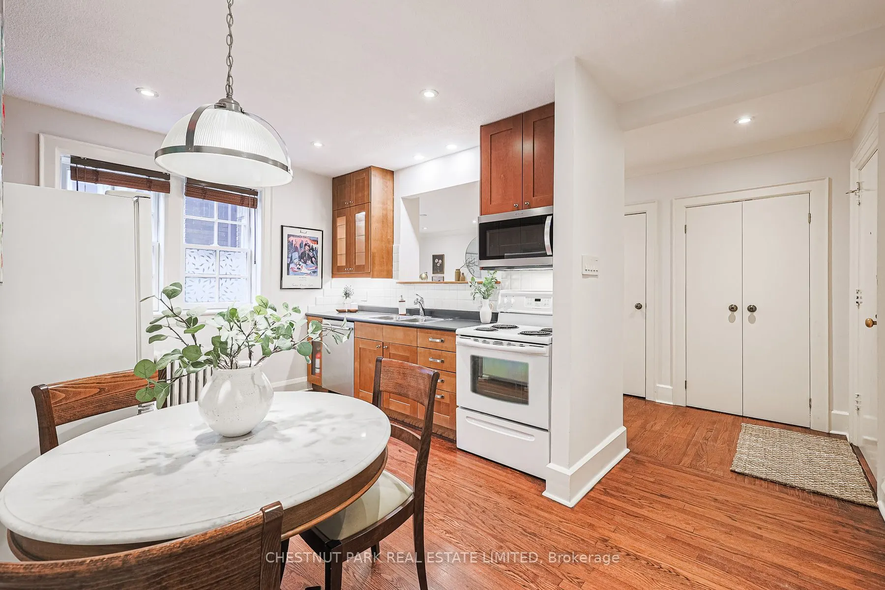 480 Oriole Parkway #111