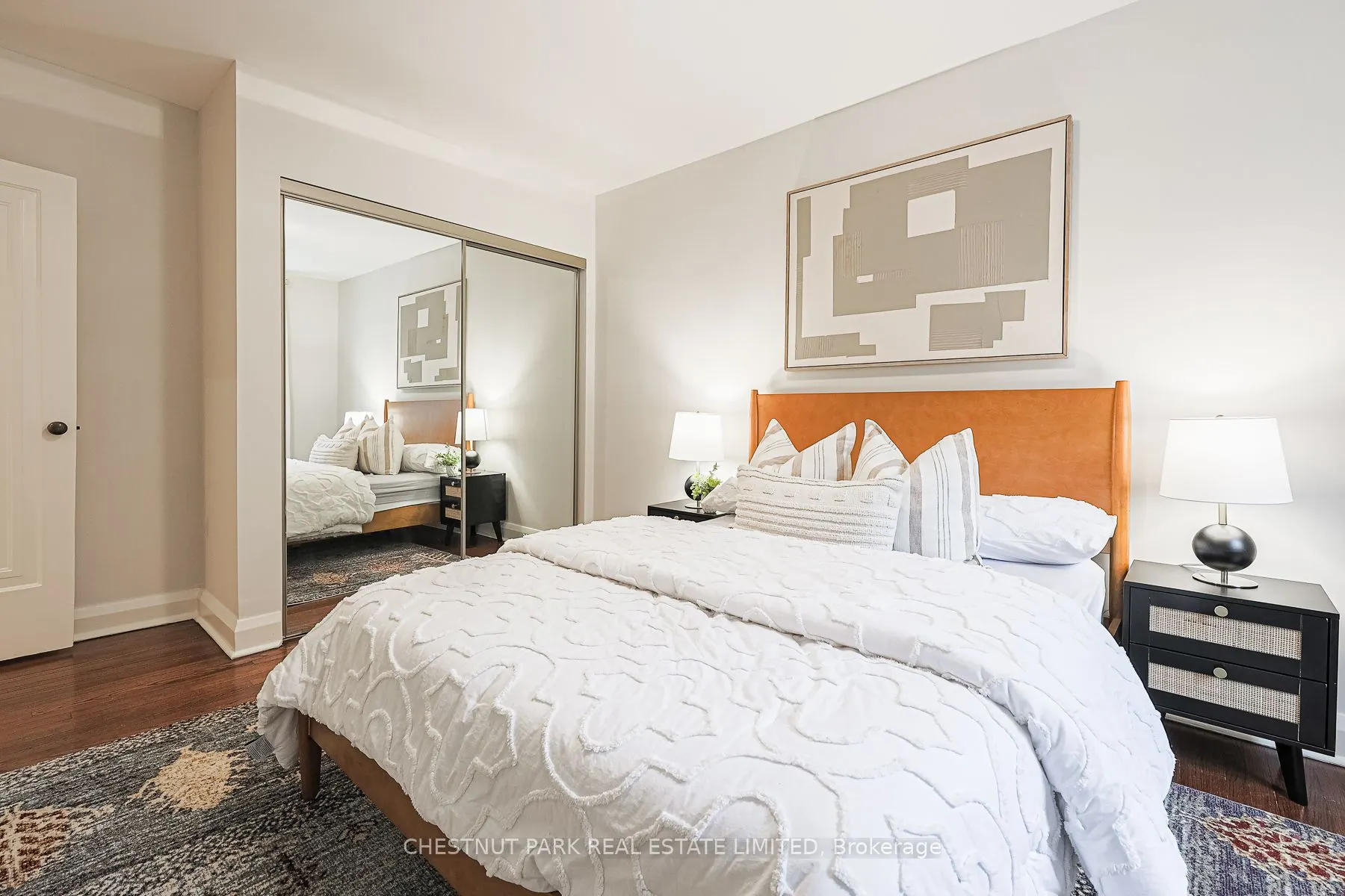 480 Oriole Parkway #111