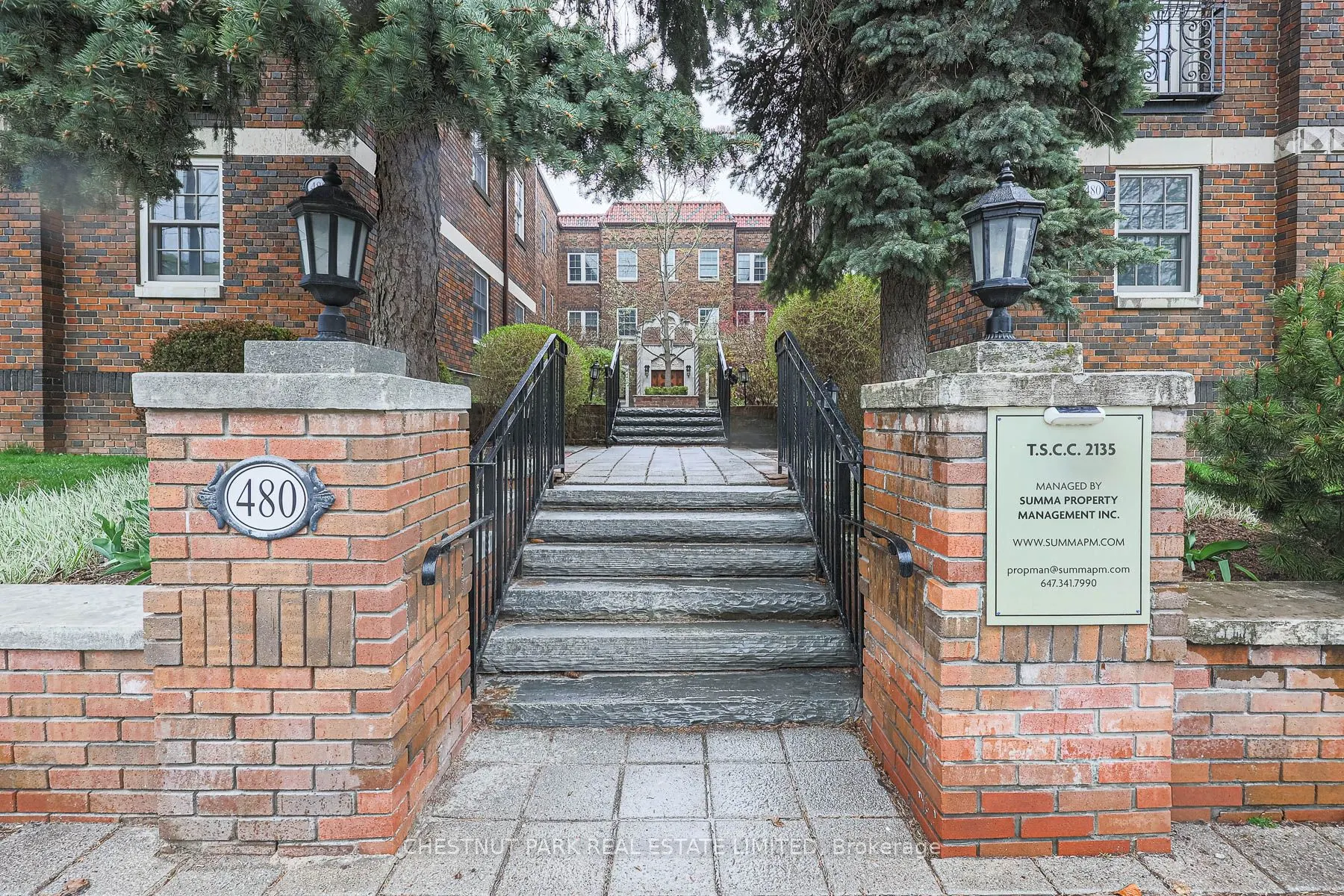 480 Oriole Parkway #111
