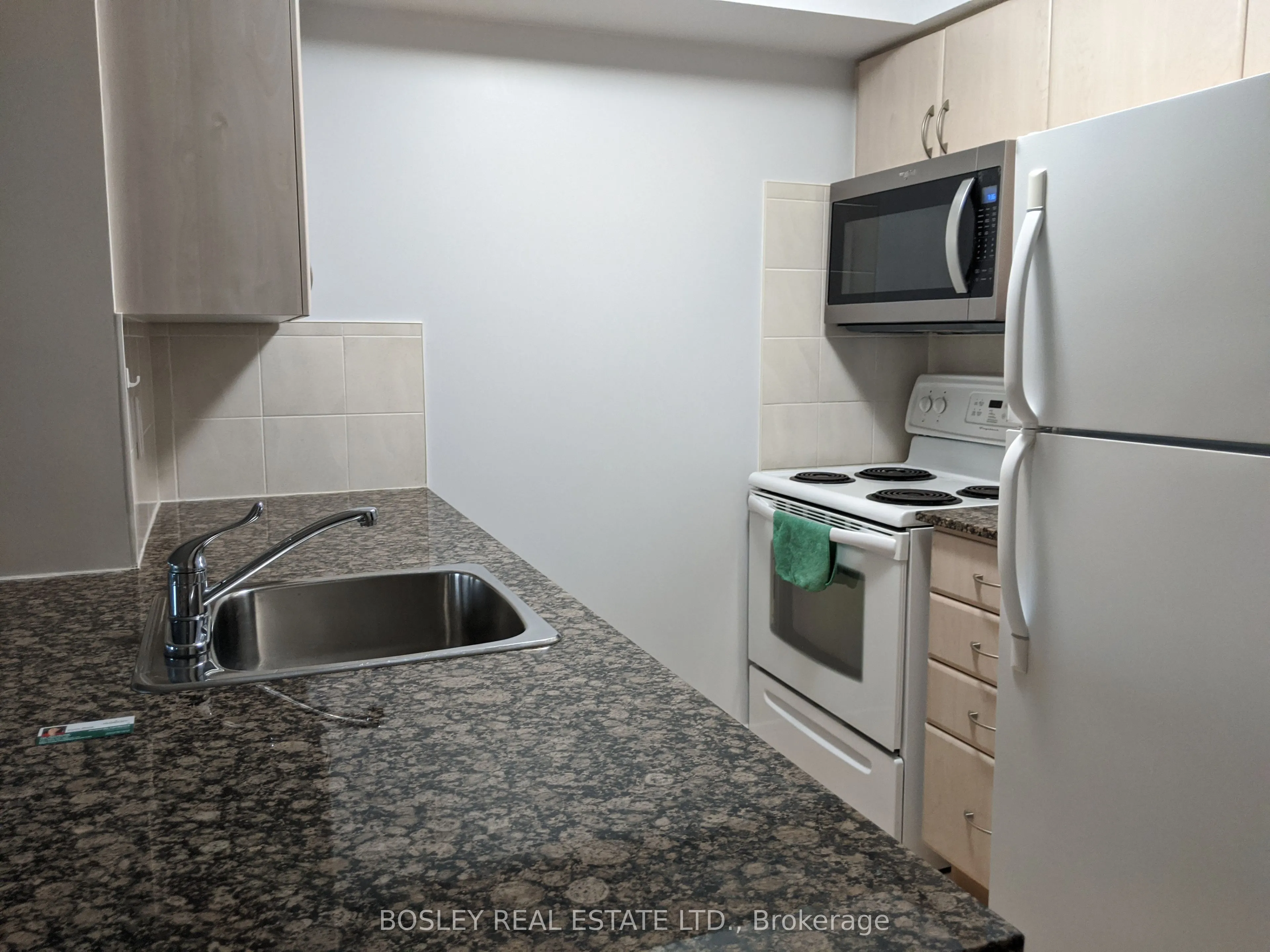 35 Bales Avenue, #709