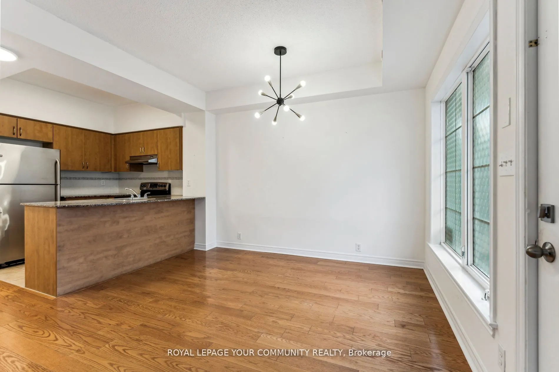 207 Wellesley Street E, #103