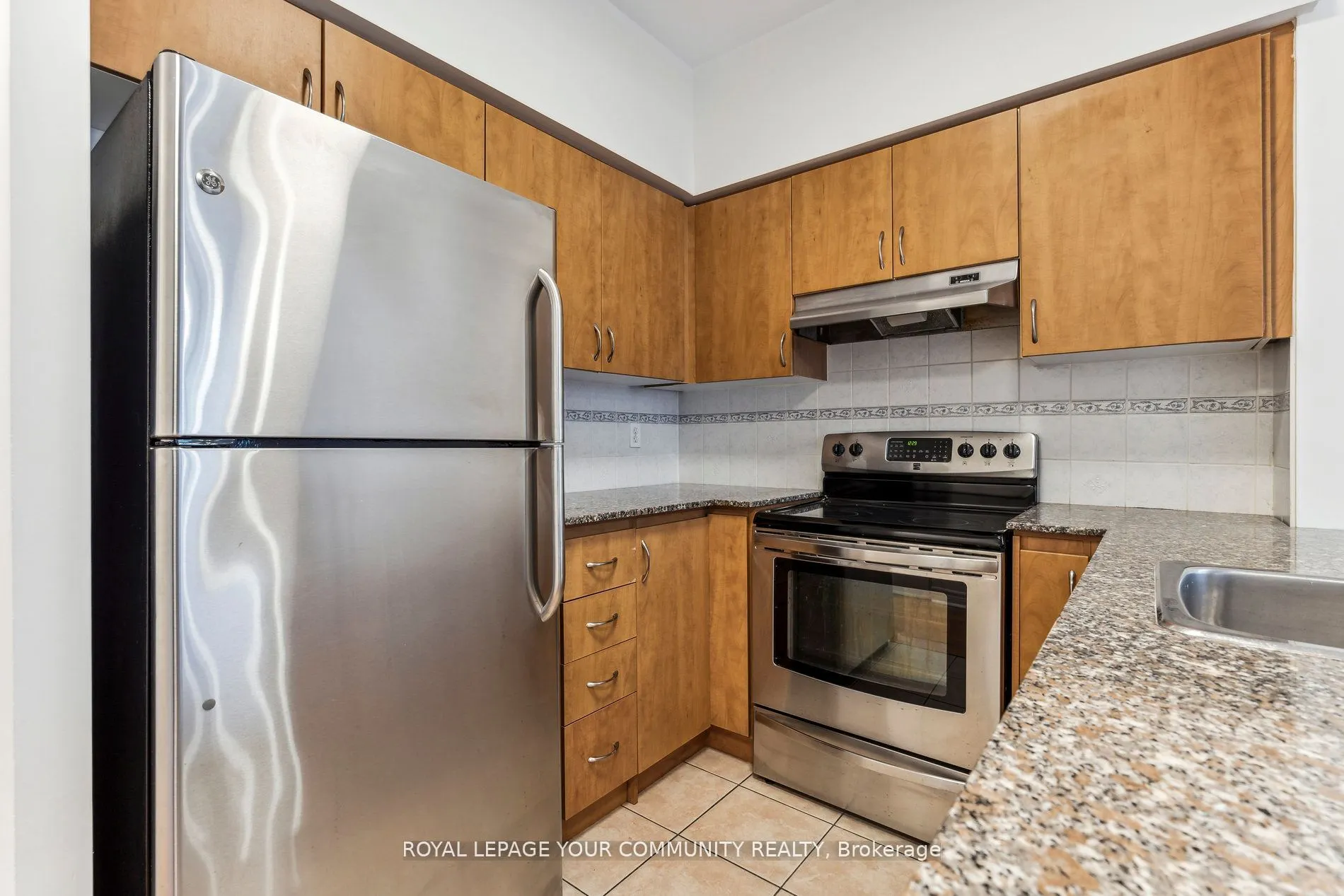 207 Wellesley Street E, #103