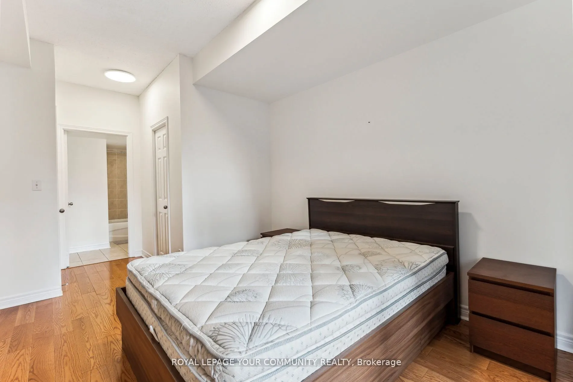 207 Wellesley Street E, #103