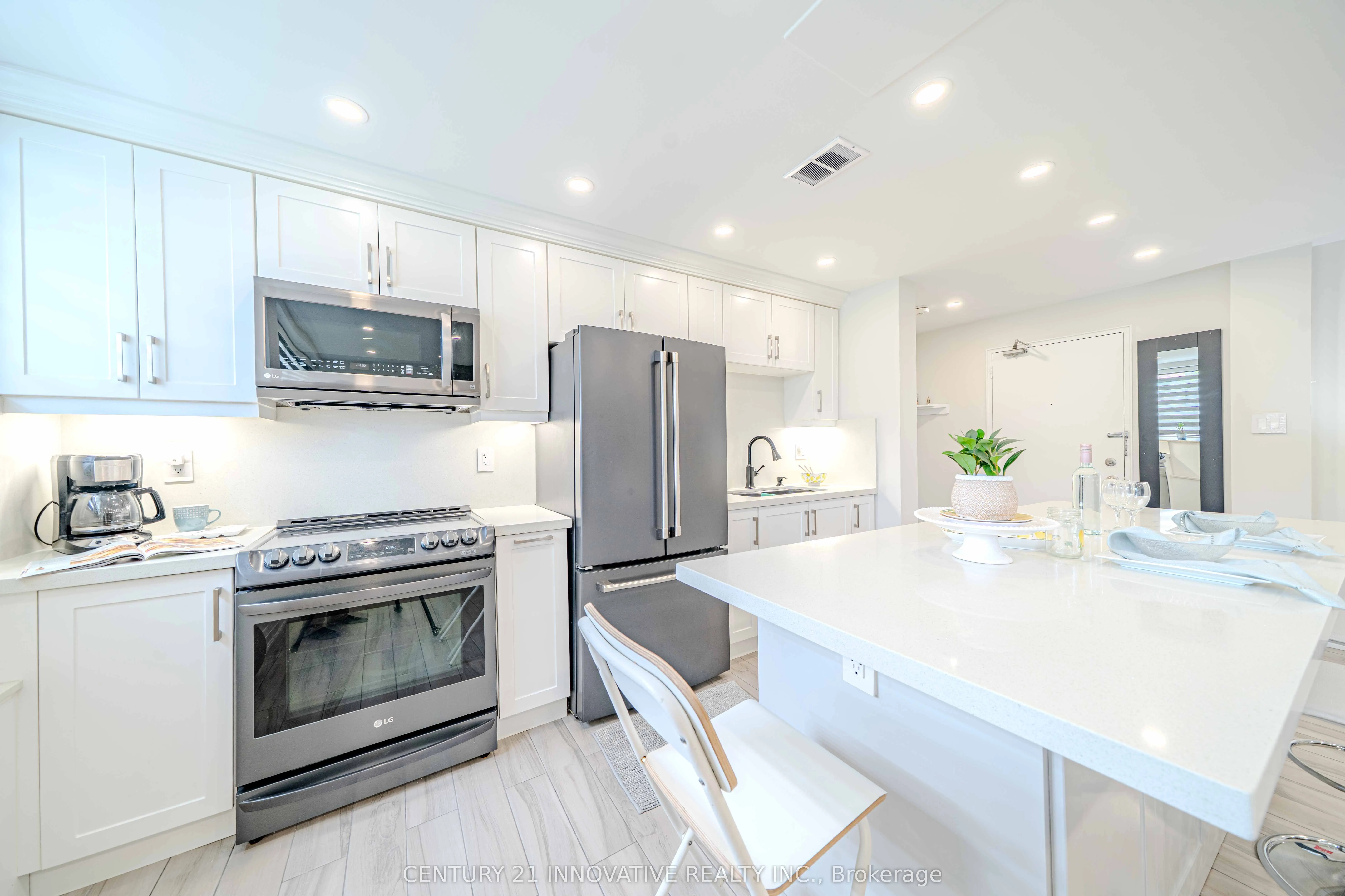 219 Wilson Avenue, #101