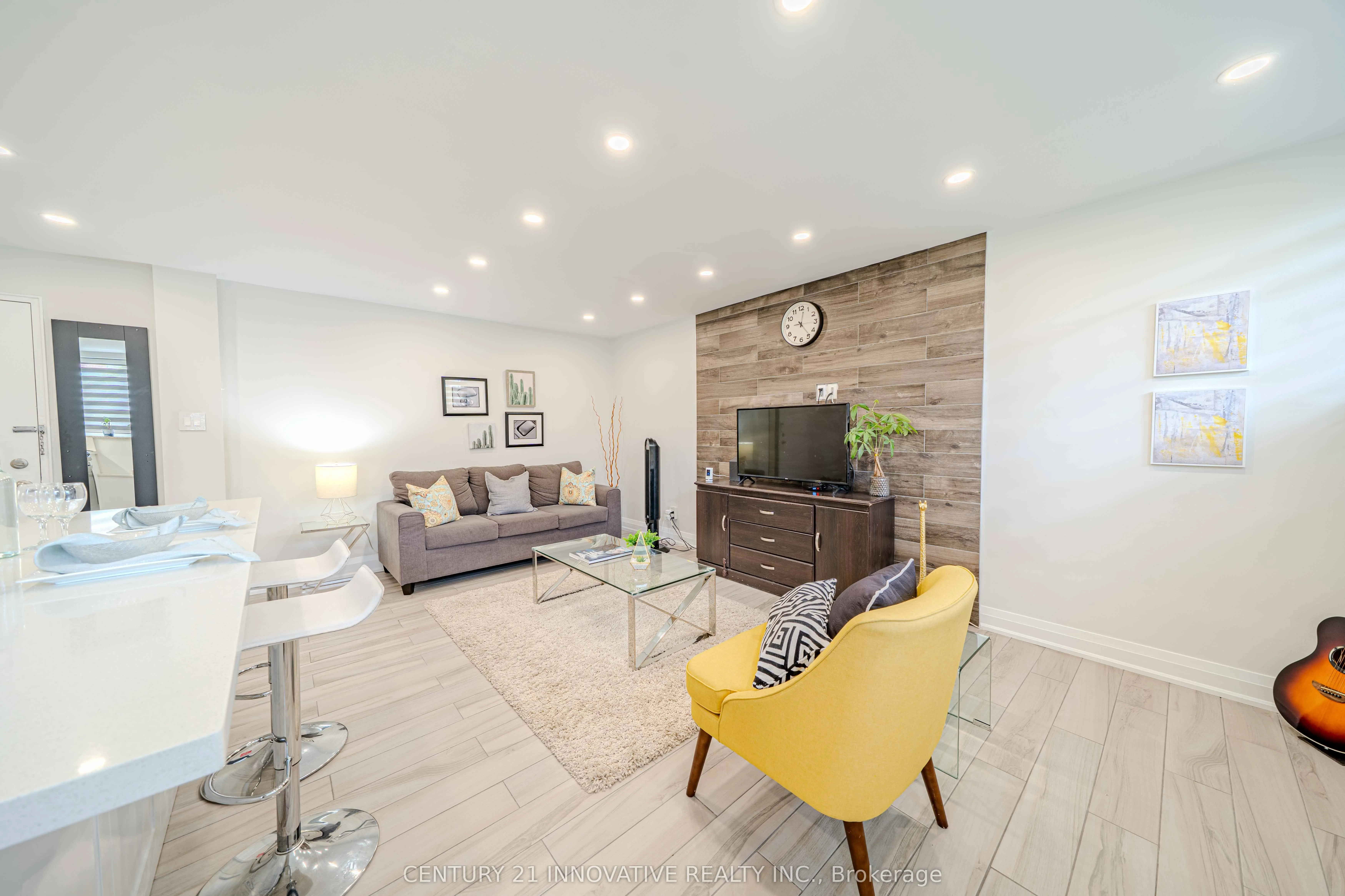 219 Wilson Avenue, #101