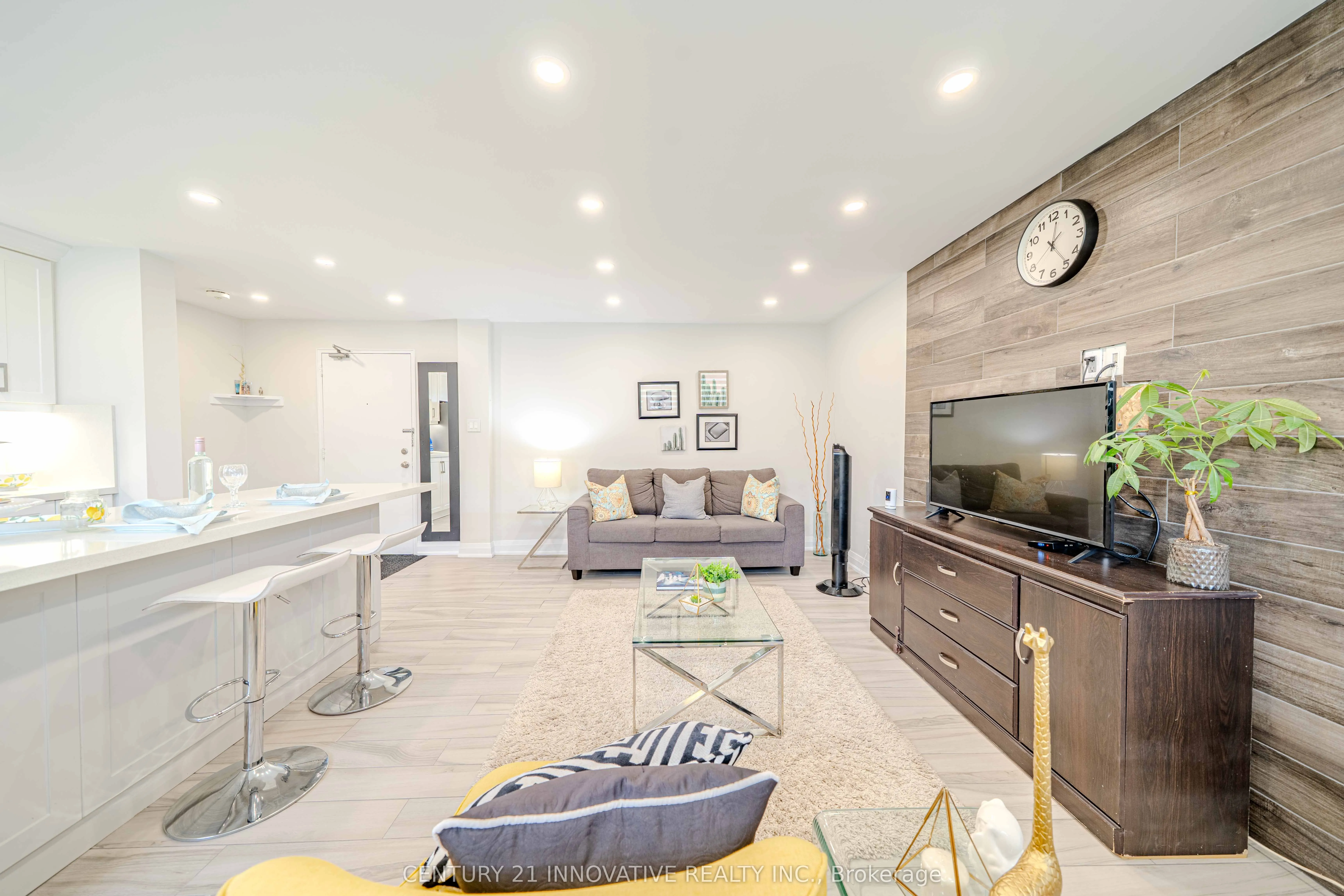 219 Wilson Avenue, #101