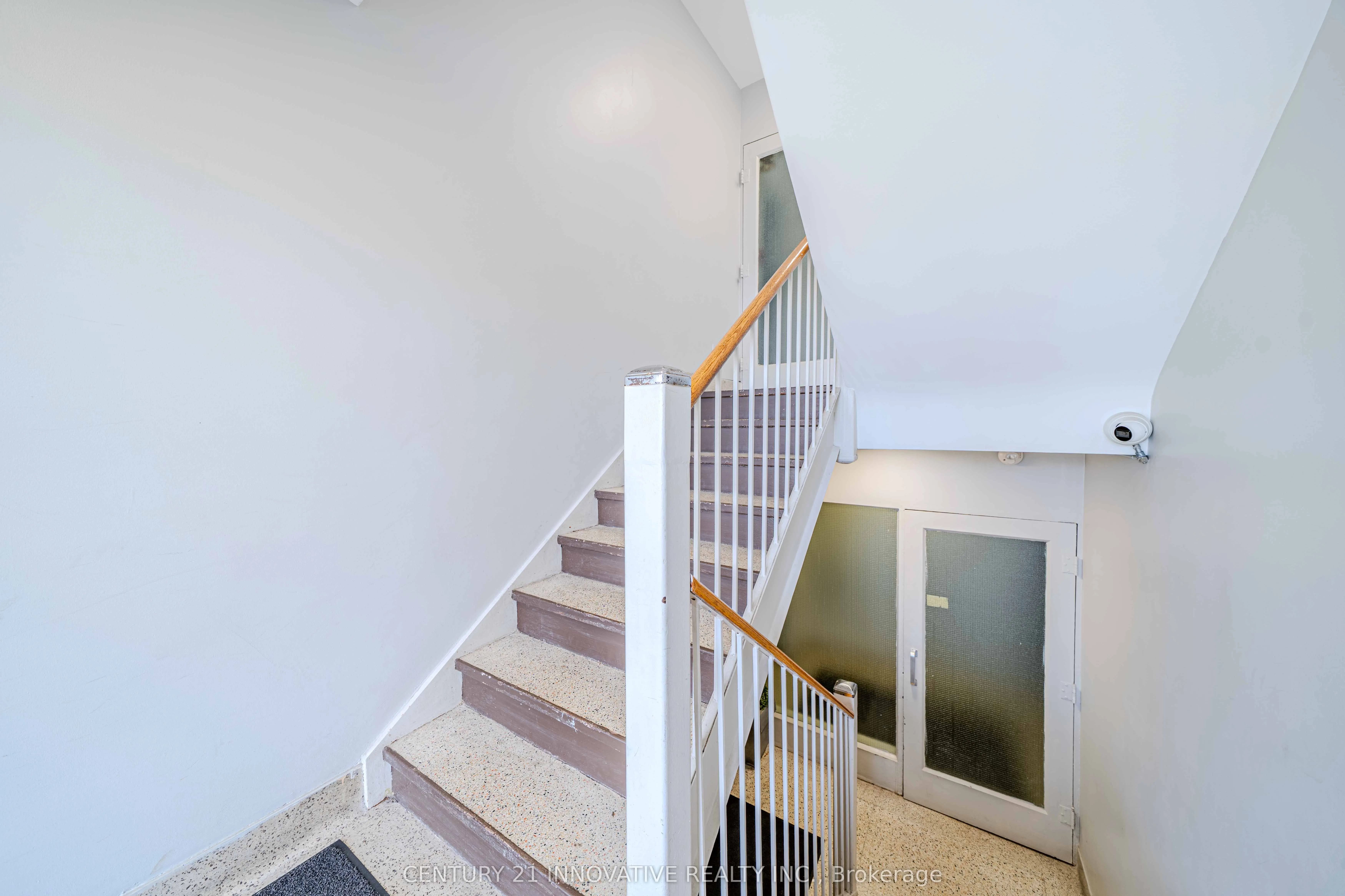 219 Wilson Avenue, #101