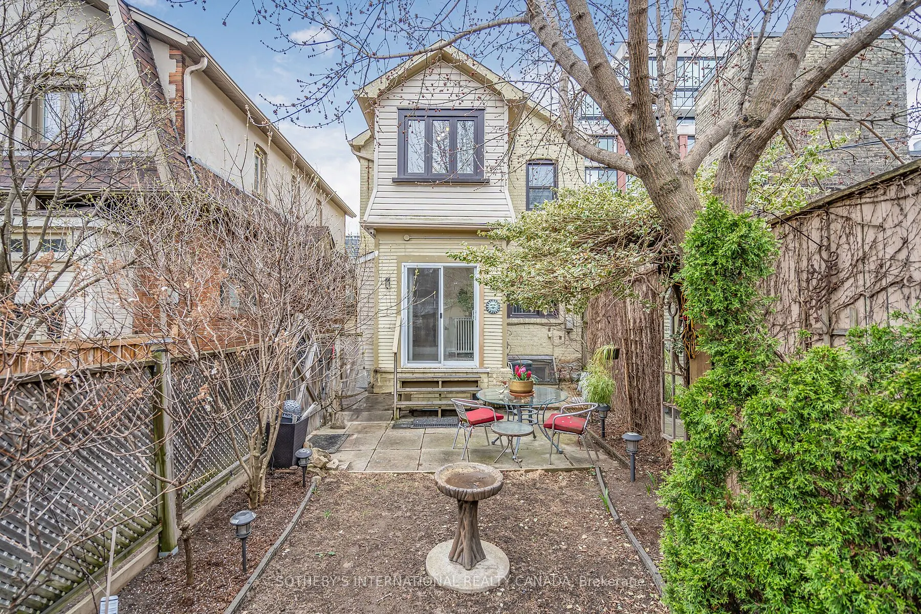12 Belsize Drive