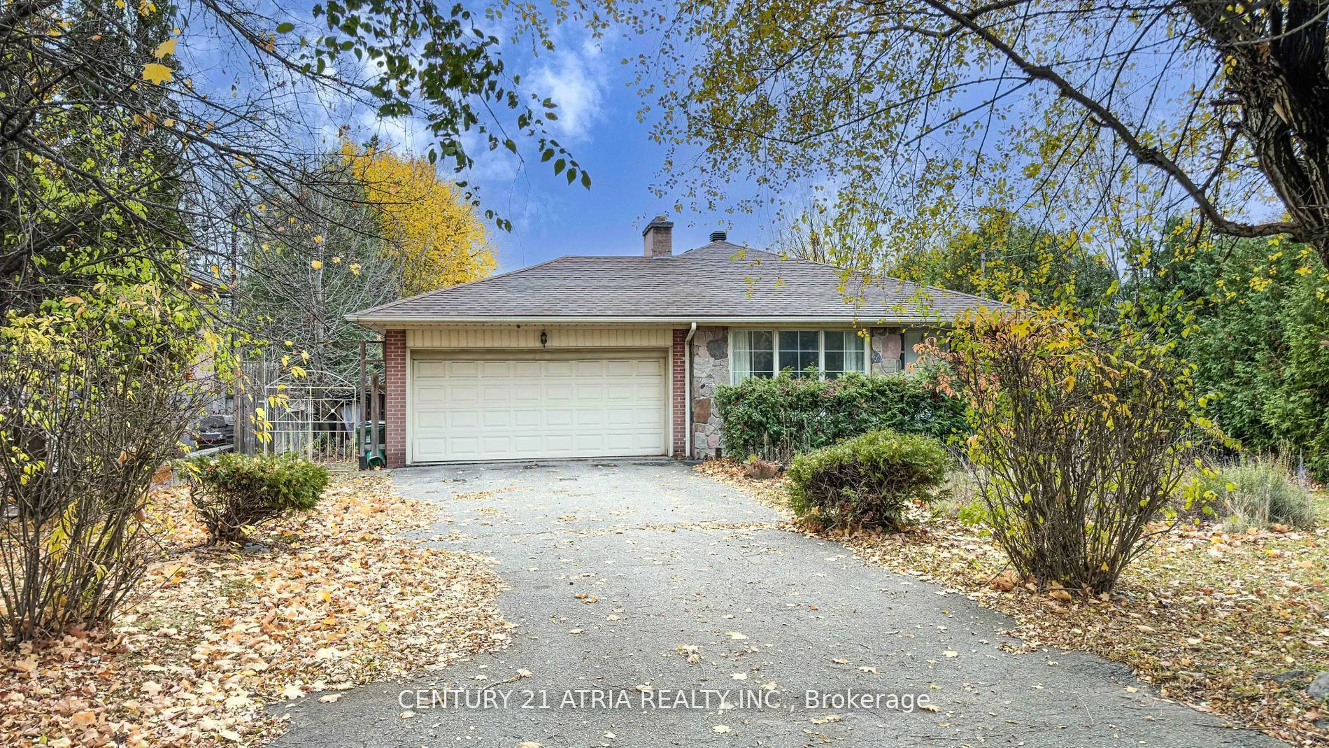 33 Hopperton Drive