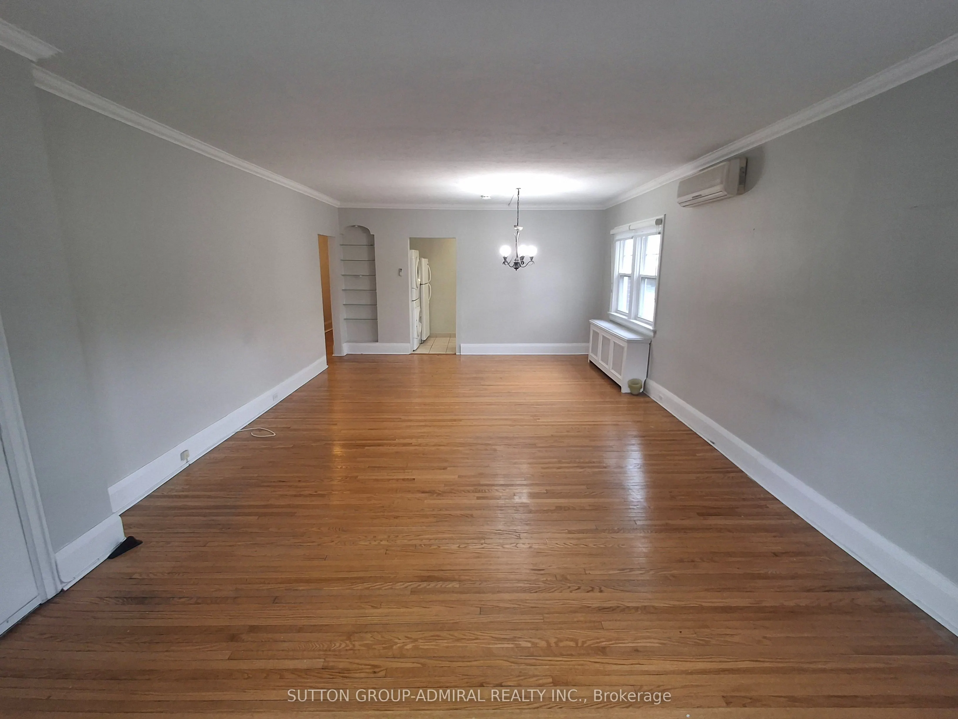 1220 Avenue Road #1