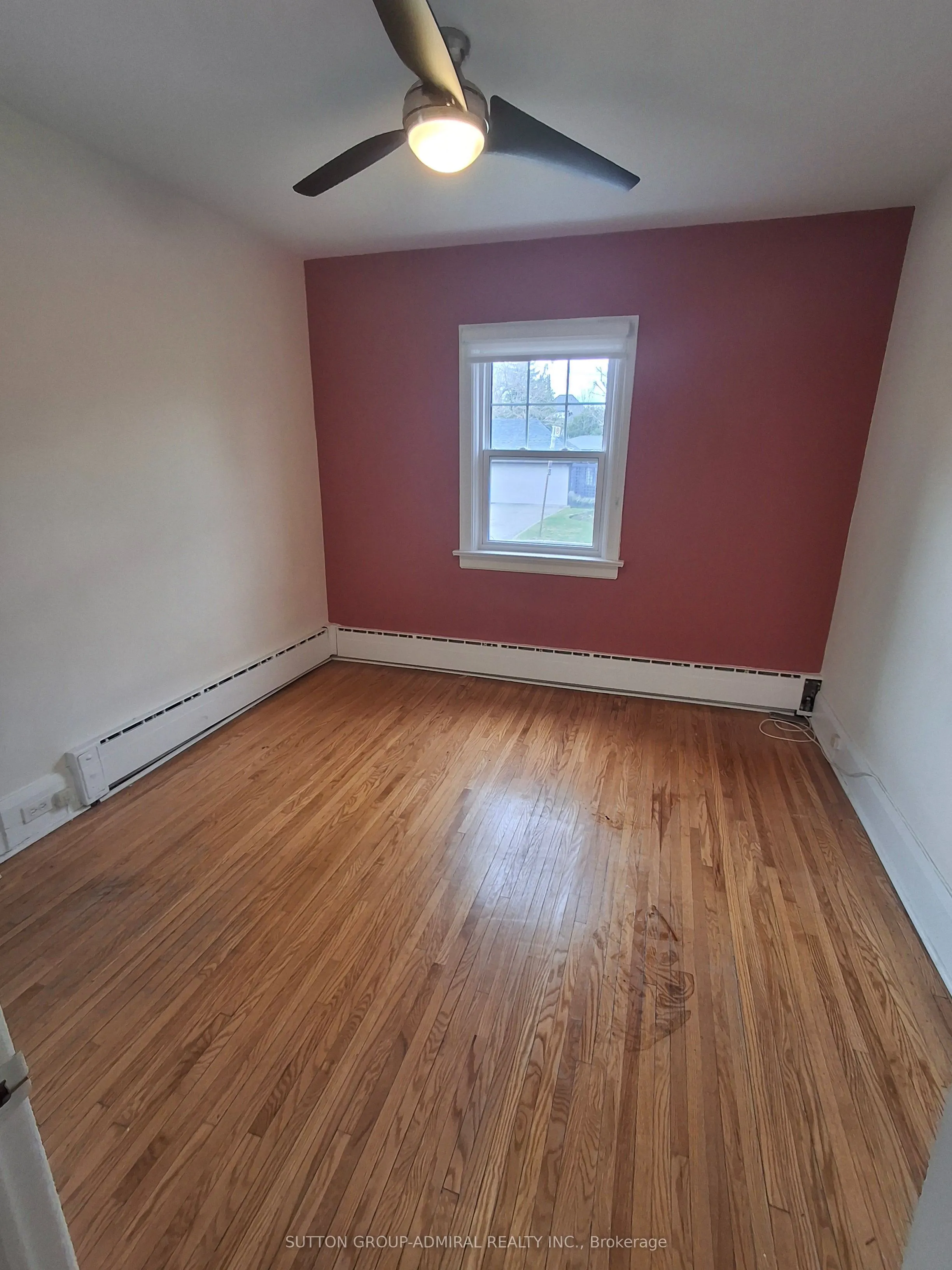 1220 Avenue Road #1
