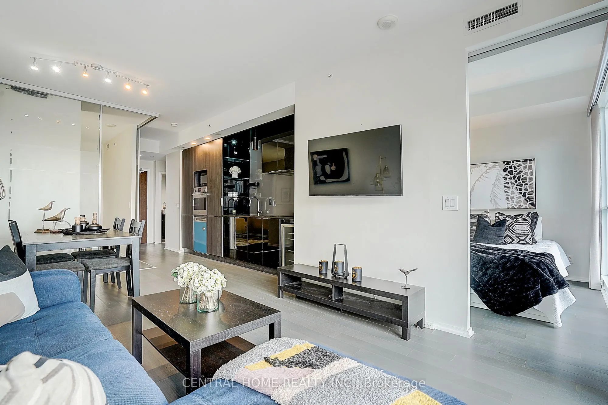 70 Temperance Street, #3501