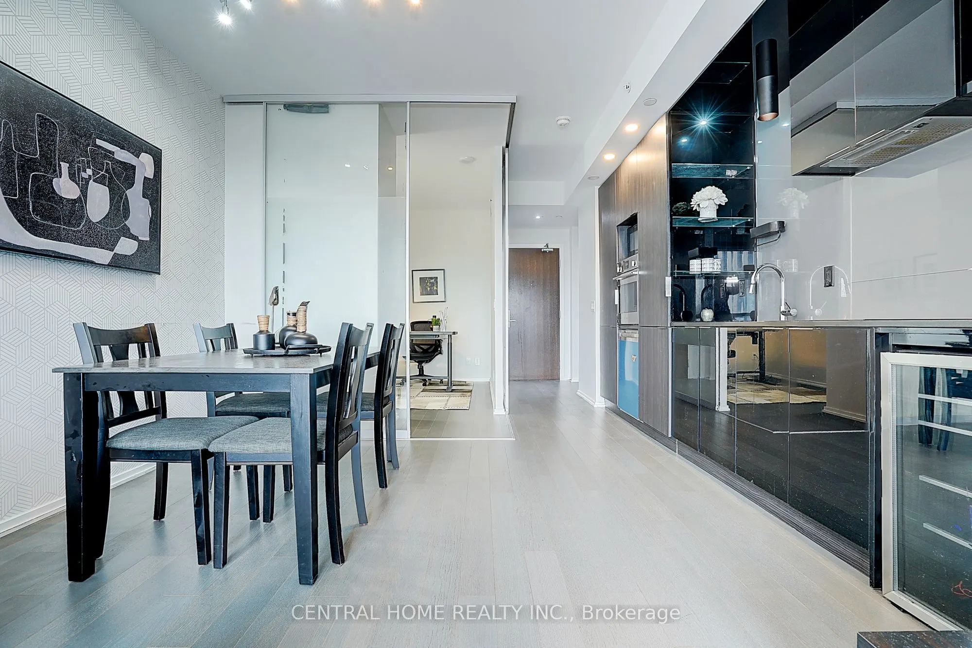 70 Temperance Street, #3501