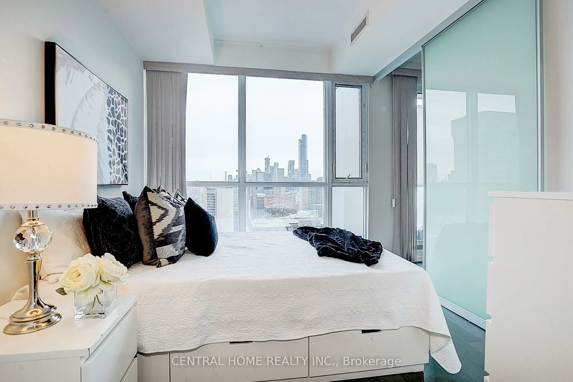 70 Temperance Street, #3501