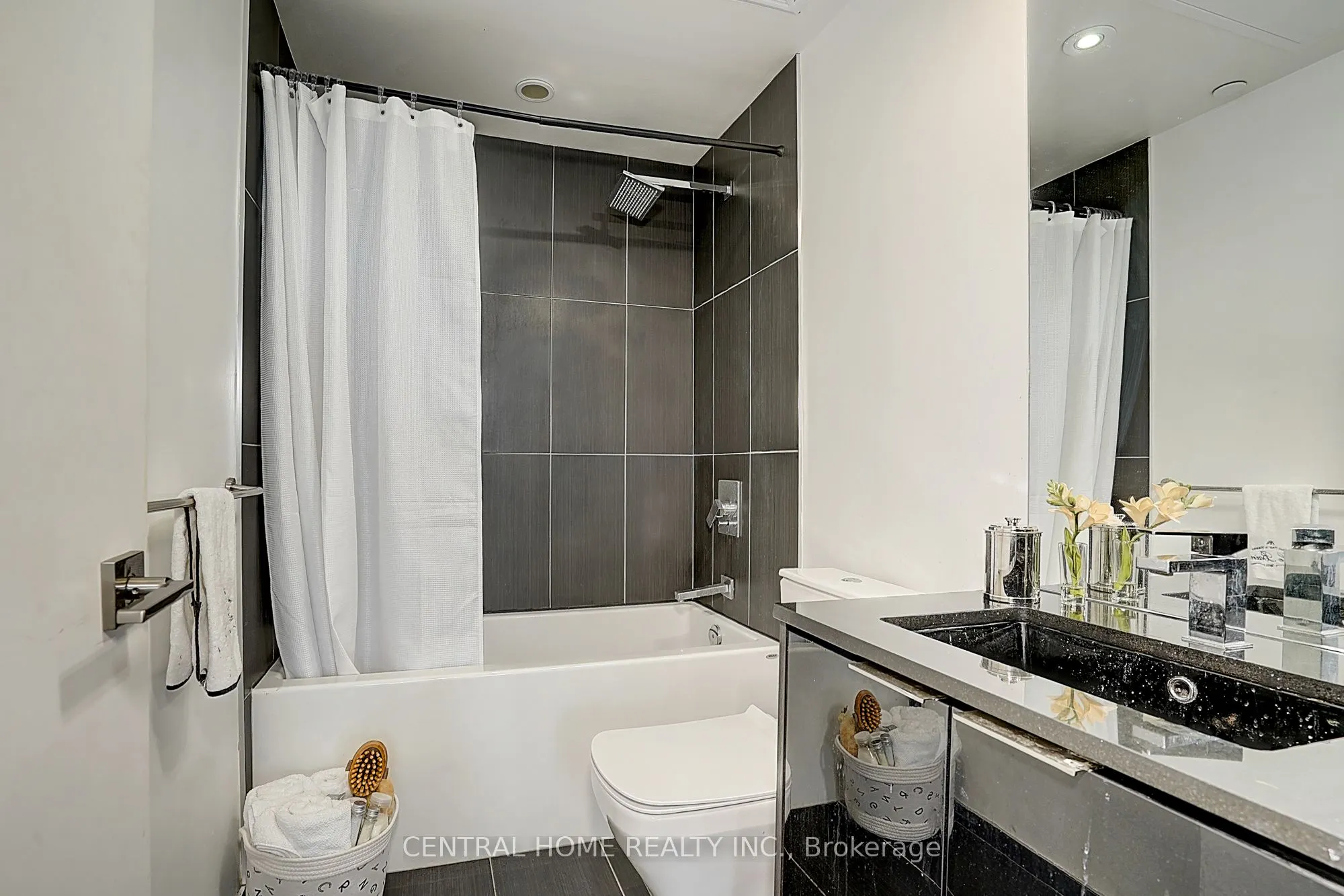 70 Temperance Street, #3501