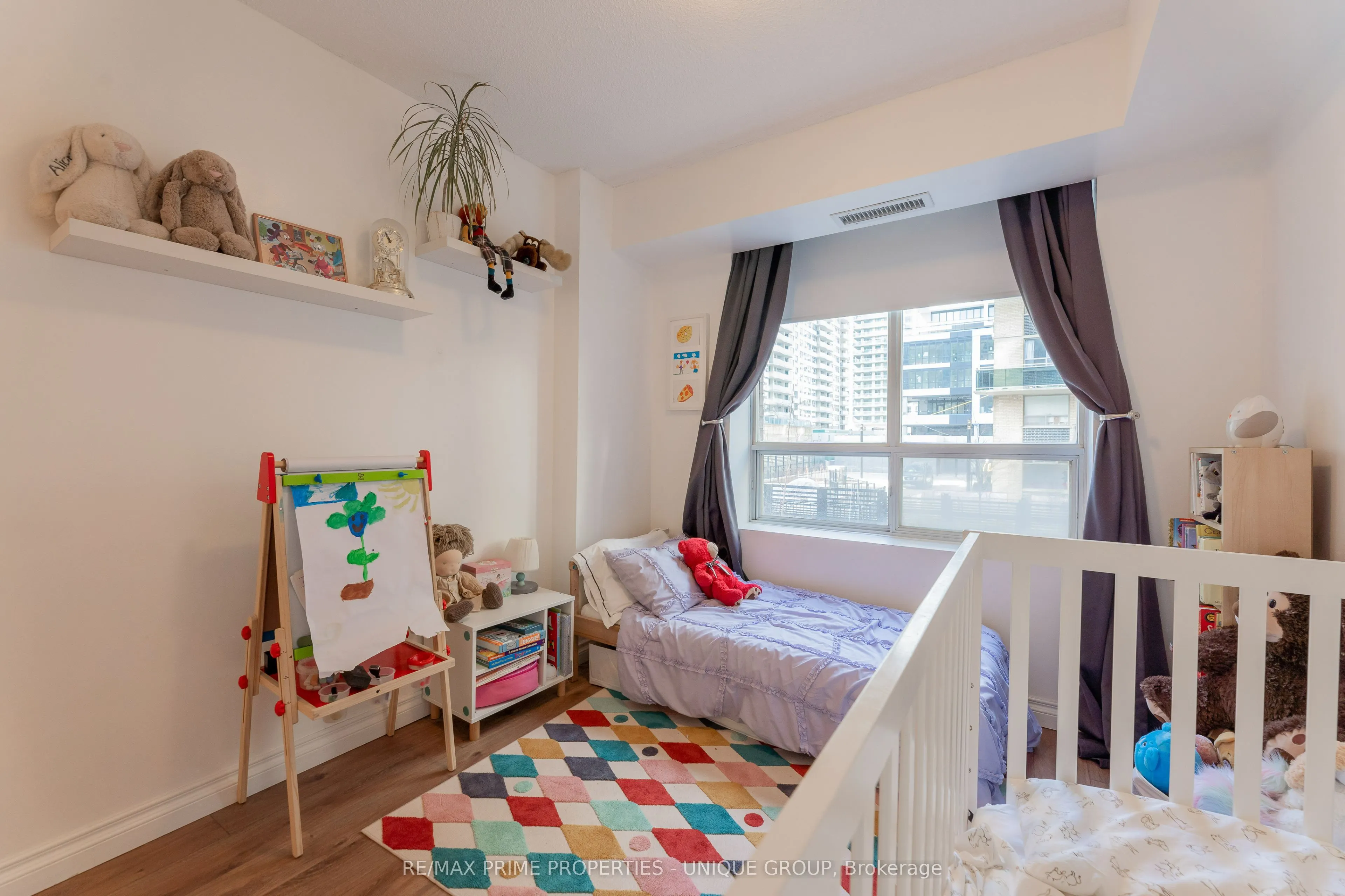 188 Redpath Avenue, #211