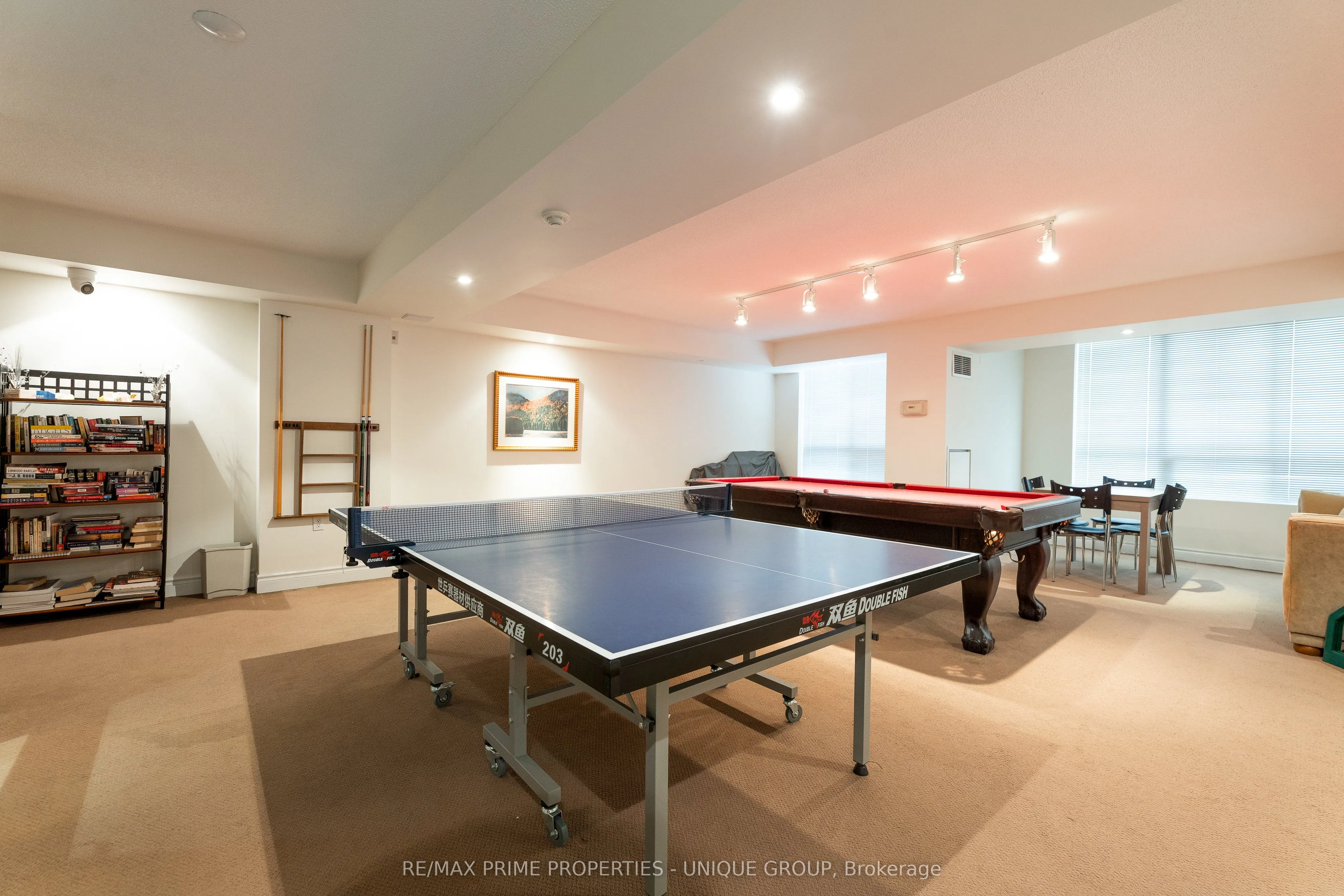 188 Redpath Avenue, #211