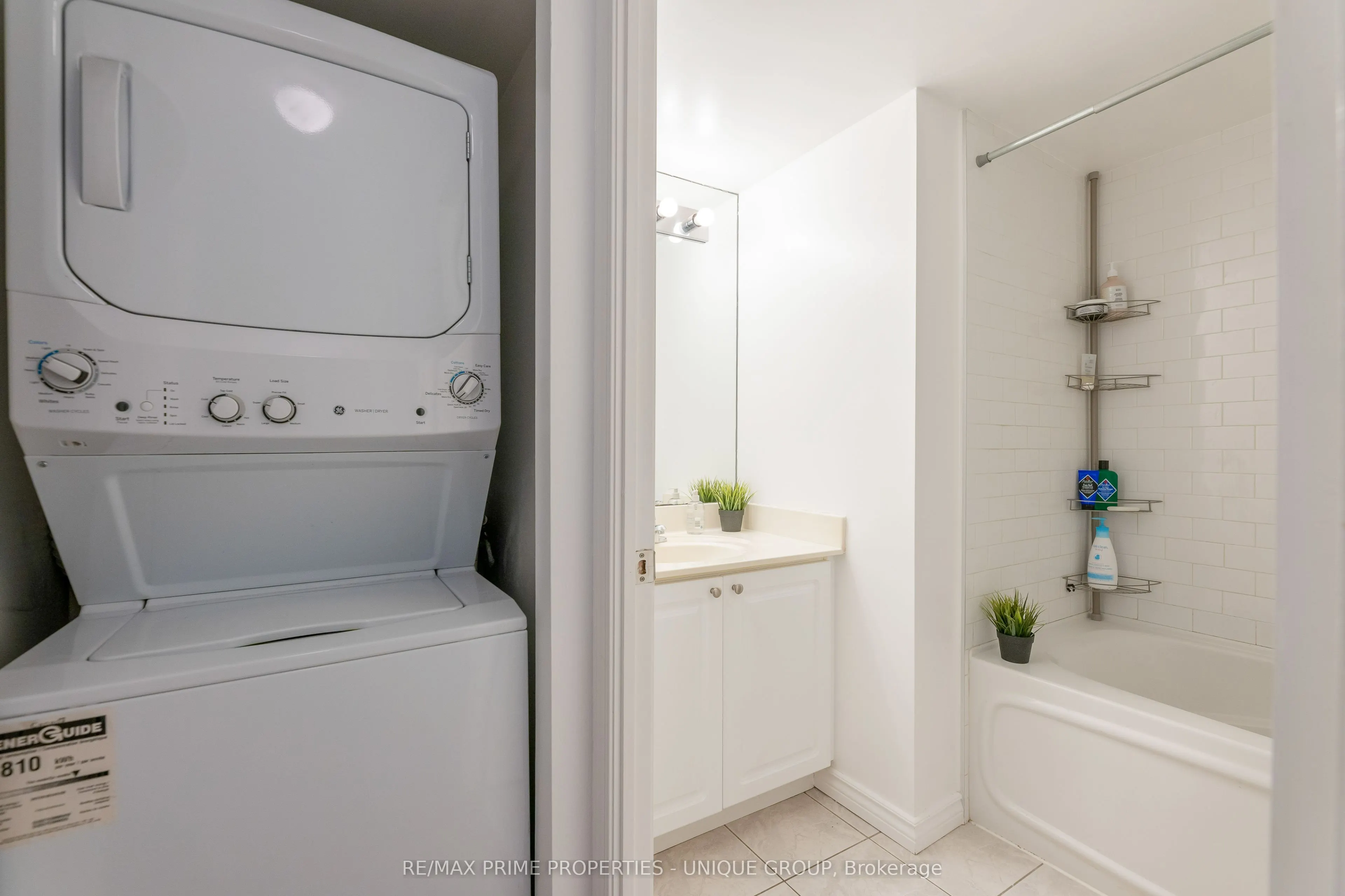 188 Redpath Avenue, #211