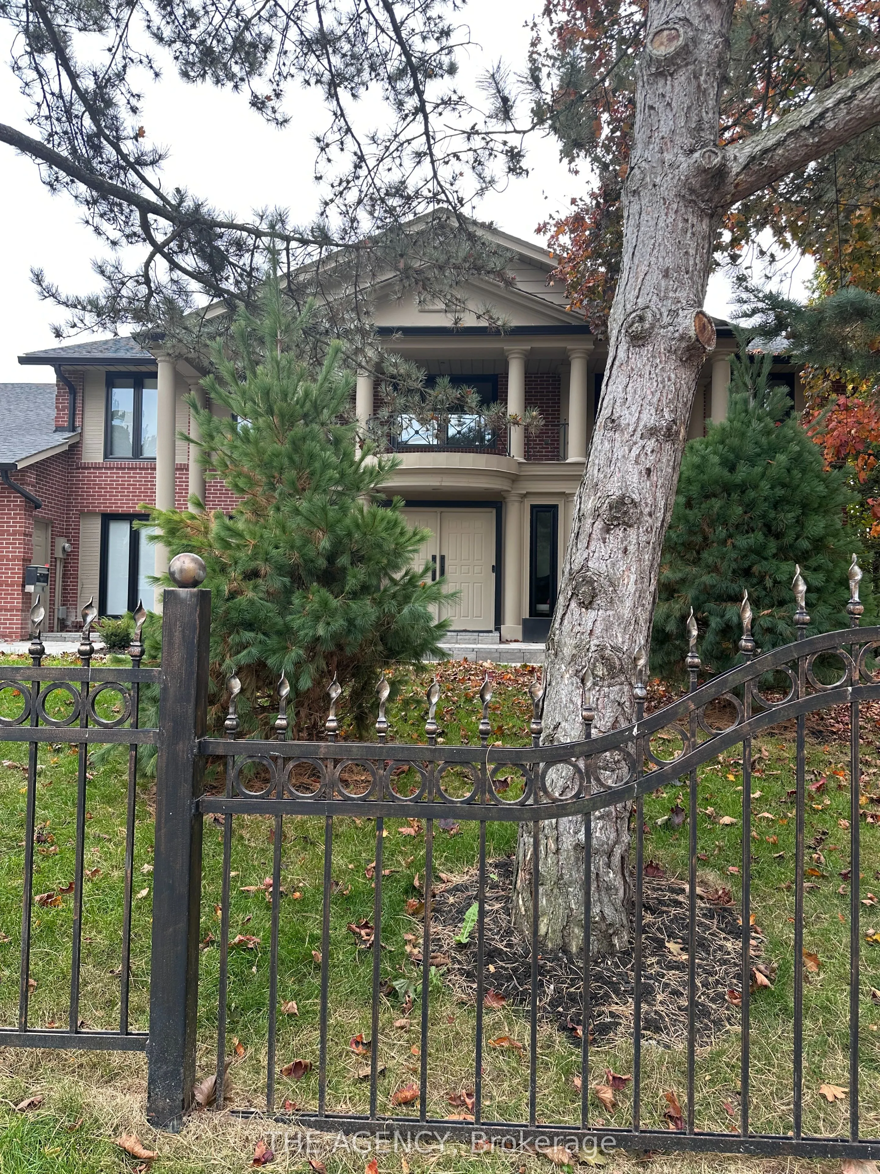7 Shady Oaks Crescent