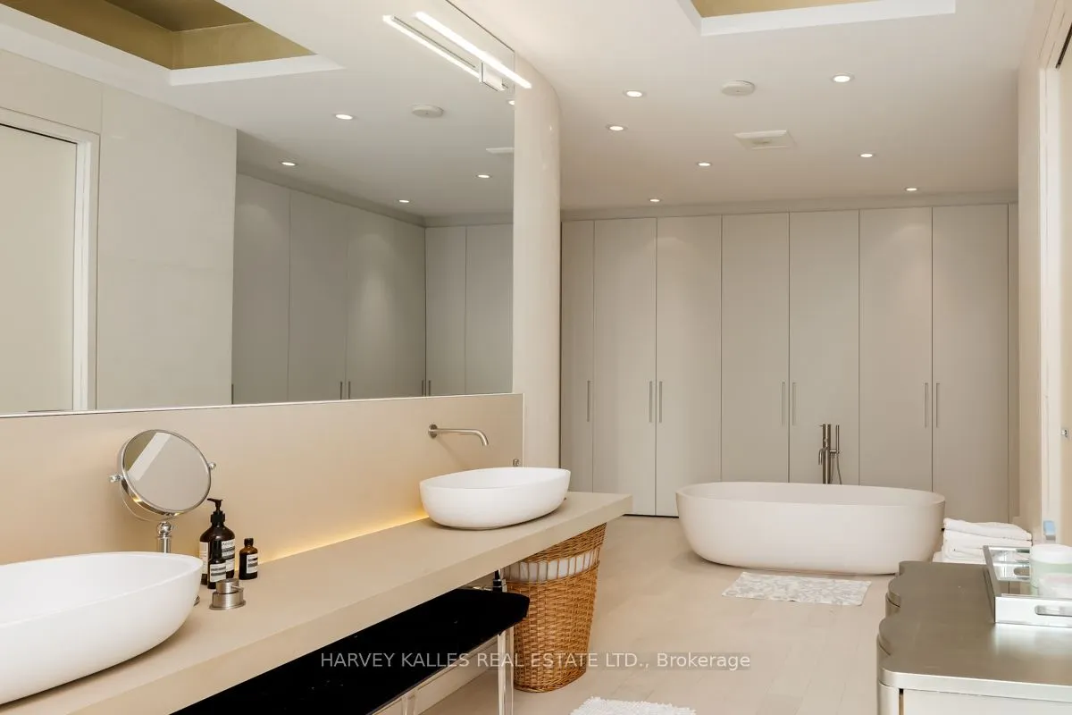 50 Yorkville Avenue, #4403