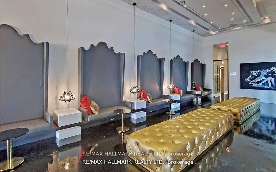 197 Yonge Street, #3114