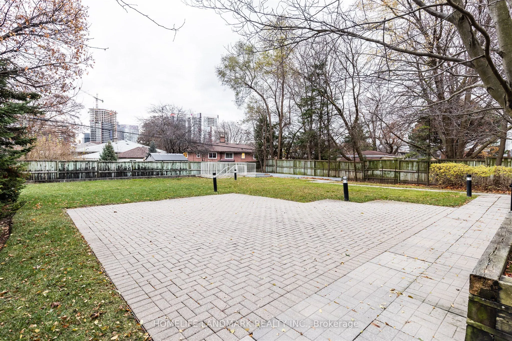 9 Greenbriar Road, #201