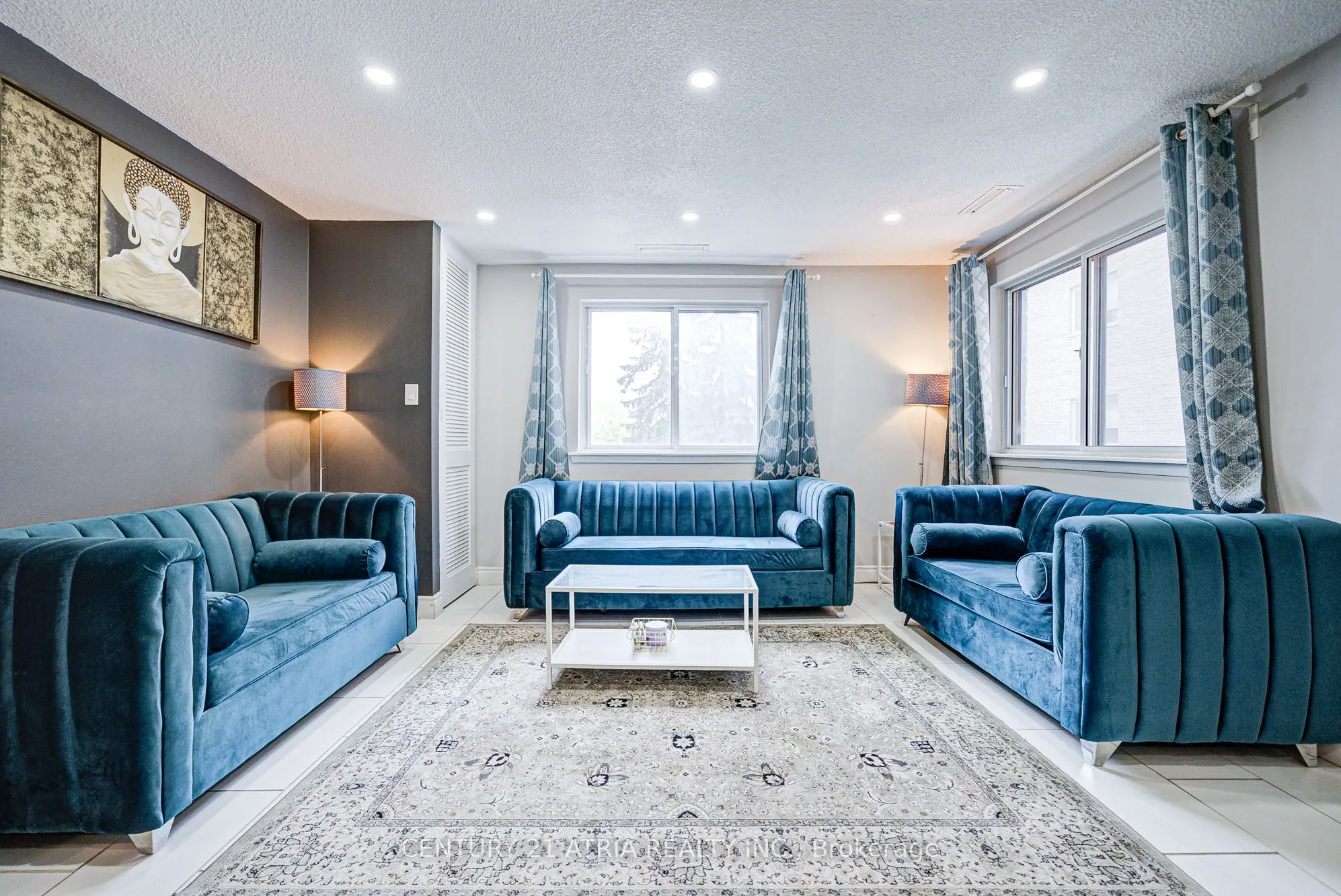 4001 Don Mills Road, #233