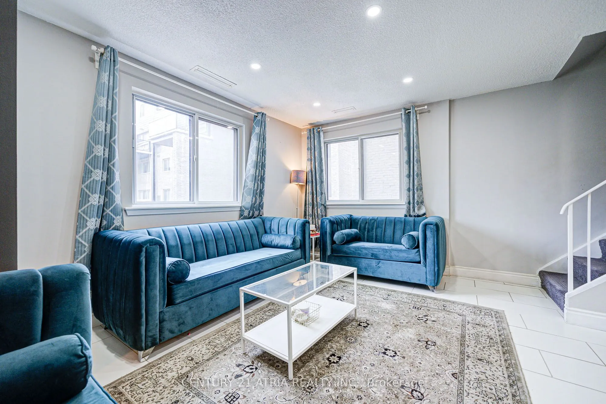 4001 Don Mills Road, #233