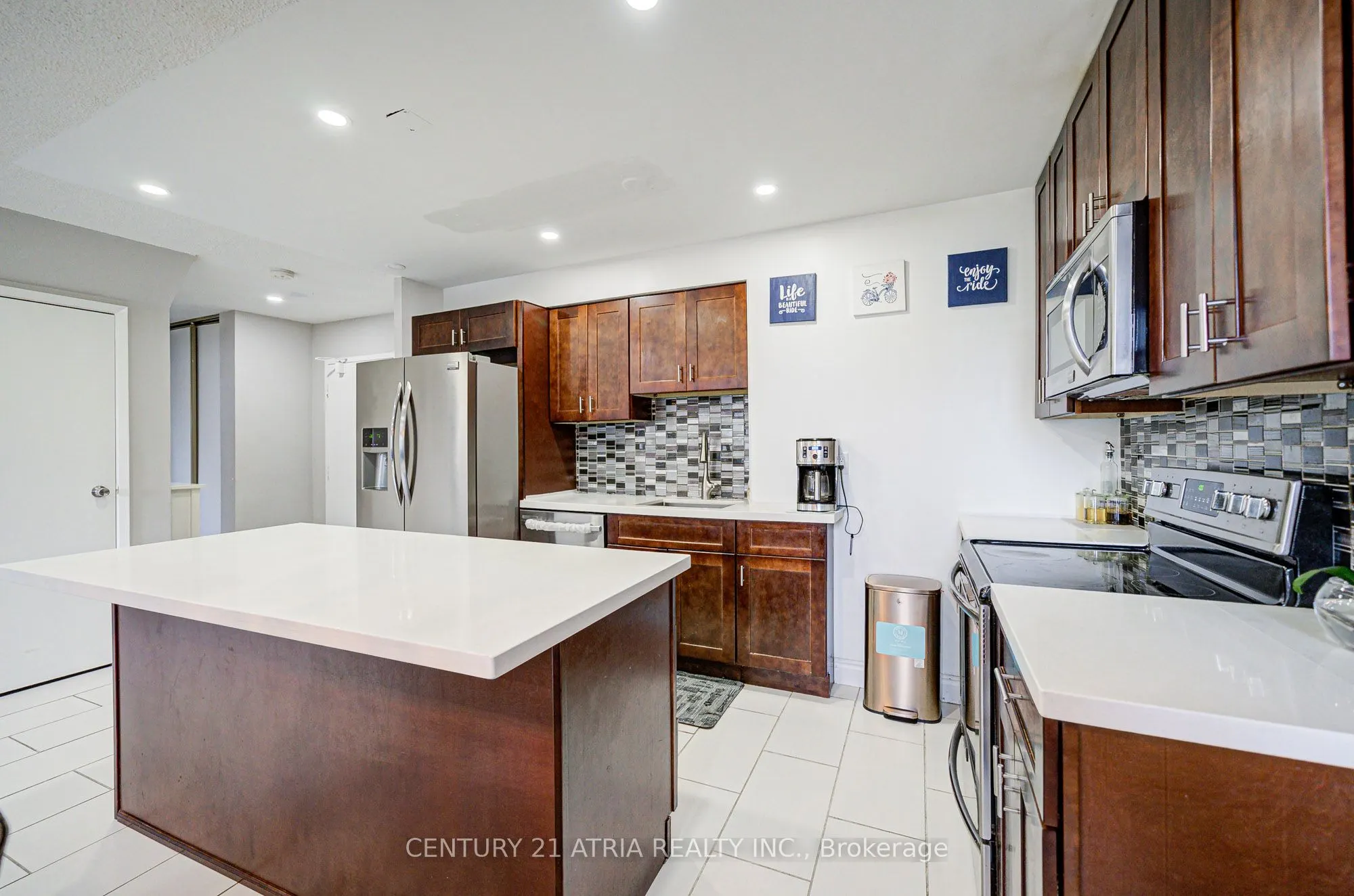 4001 Don Mills Road, #233