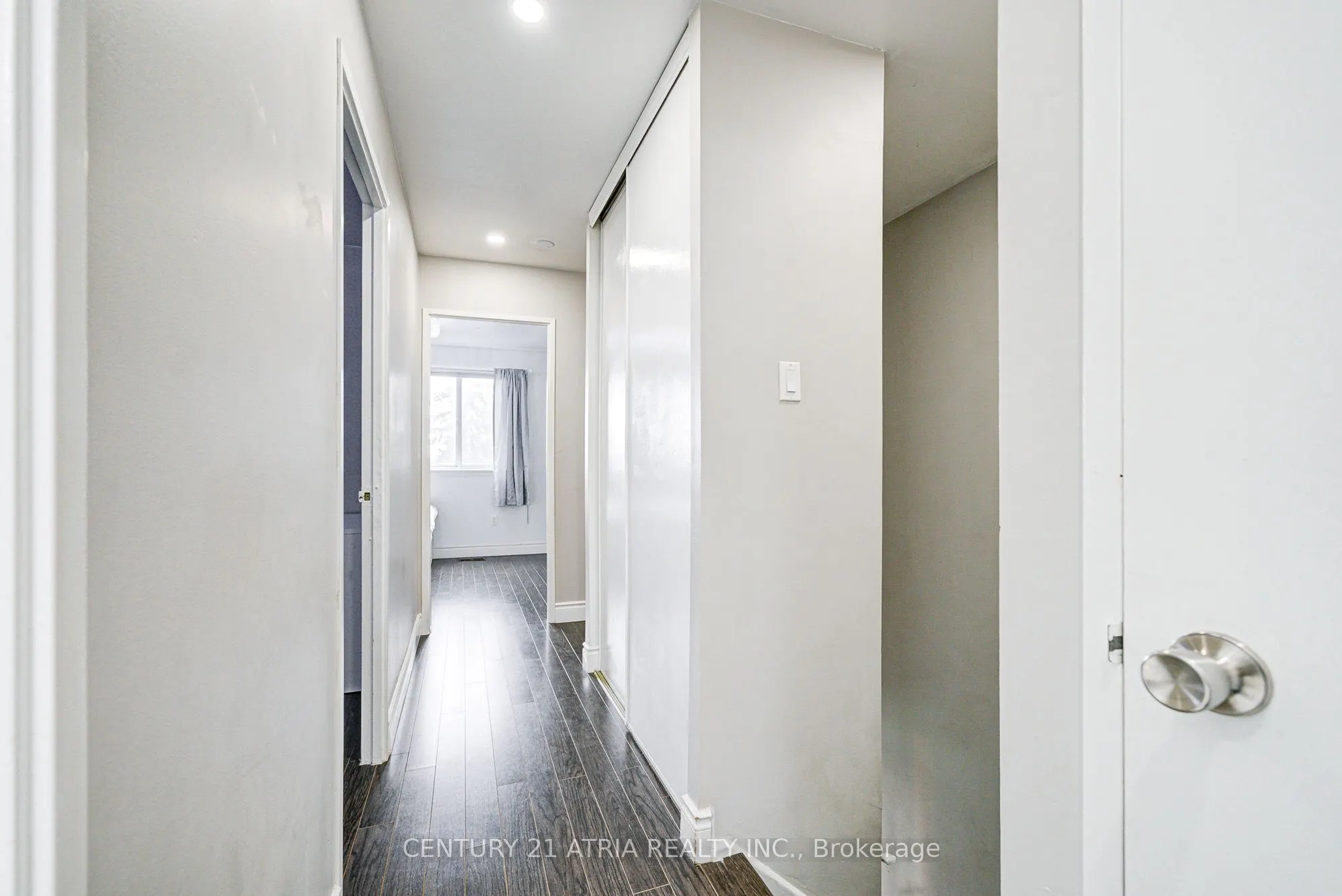 4001 Don Mills Road, #233