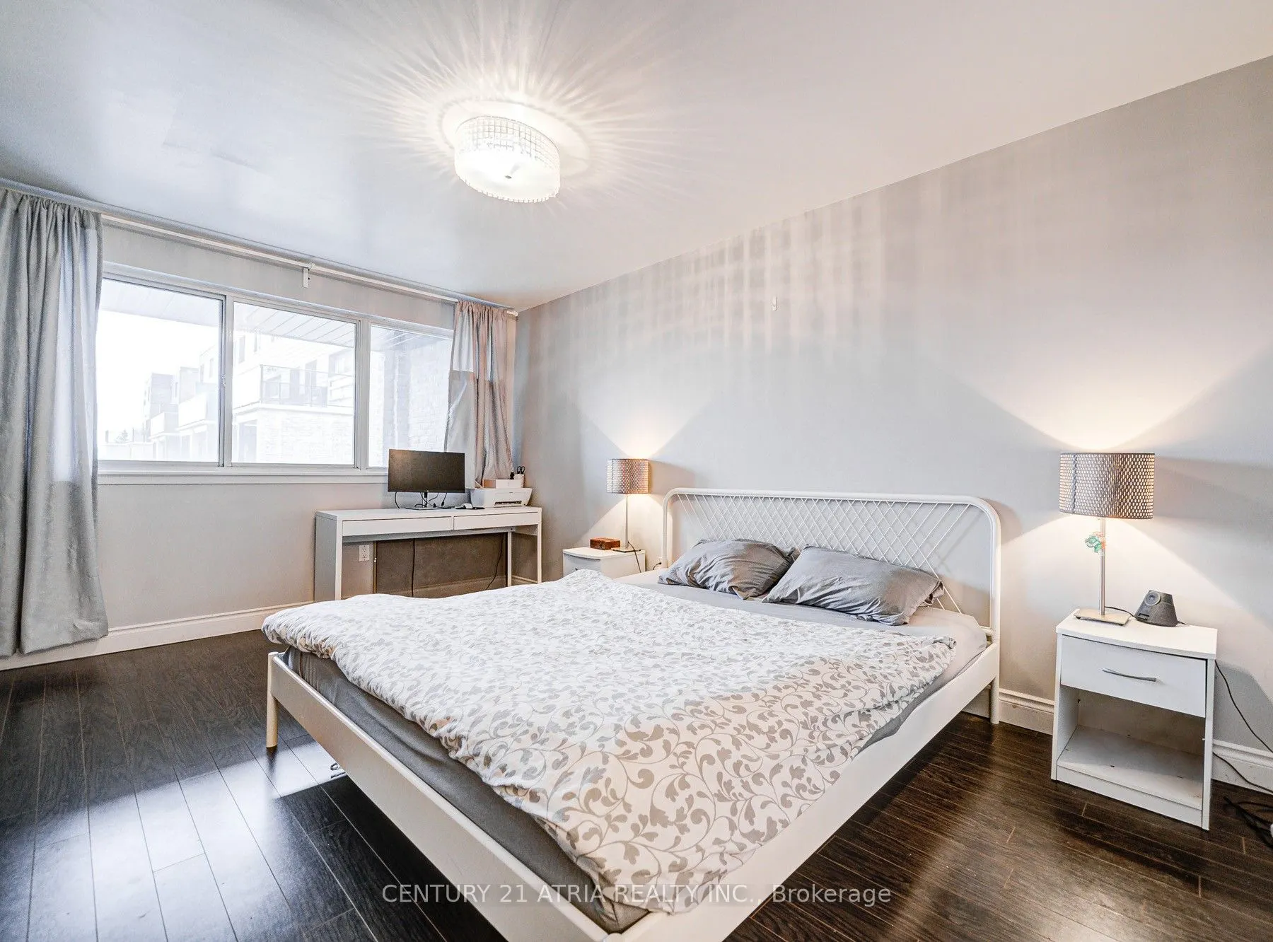 4001 Don Mills Road, #233