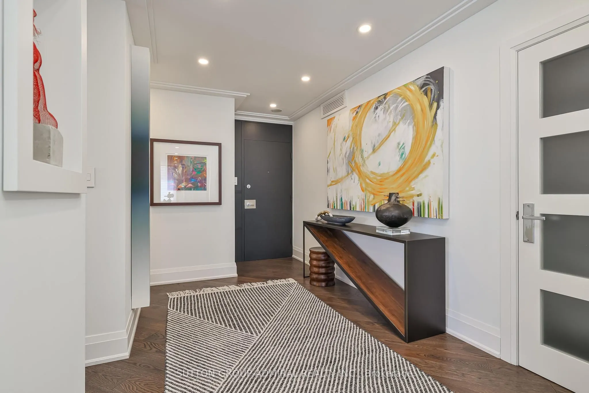 619 Avenue Road #1404