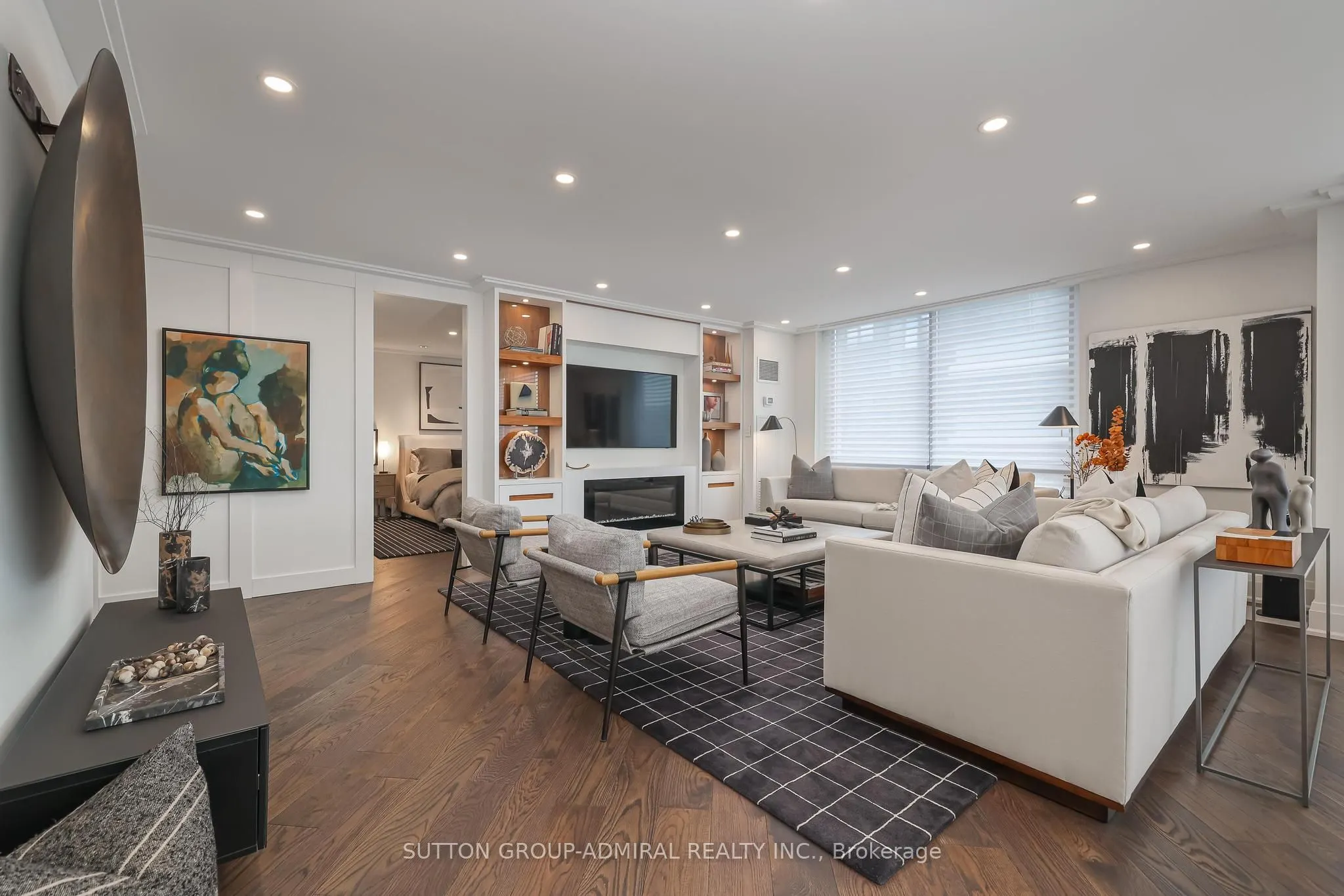 619 Avenue Road #1404