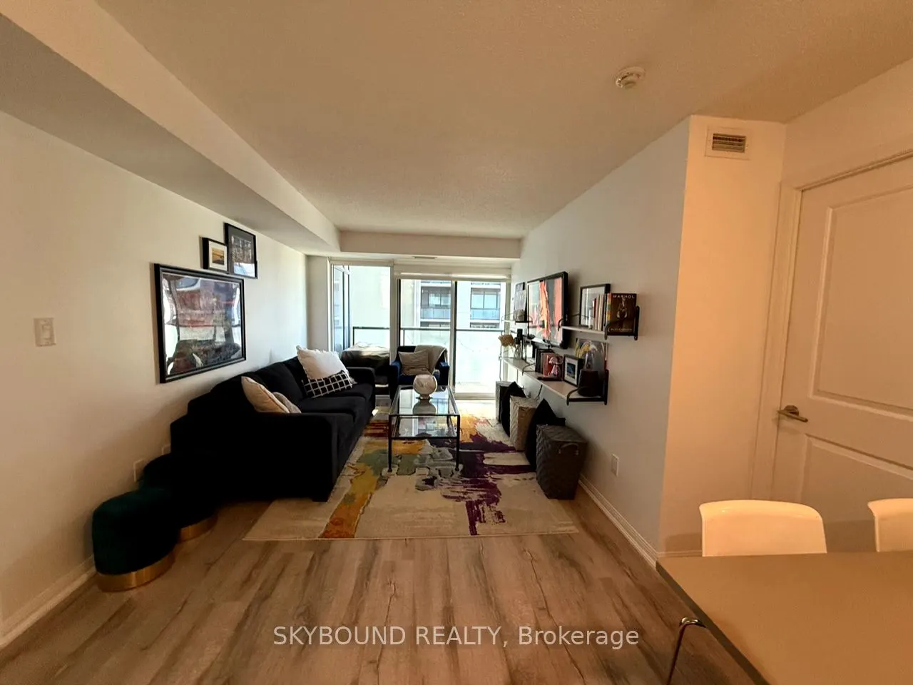 400 Adelaide Street E, #801