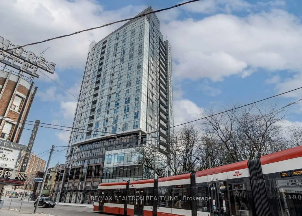 219 Dundas Street E, #1011
