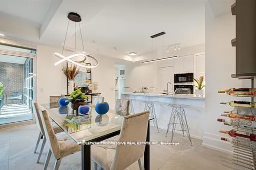 3 Southvale Drive, #301