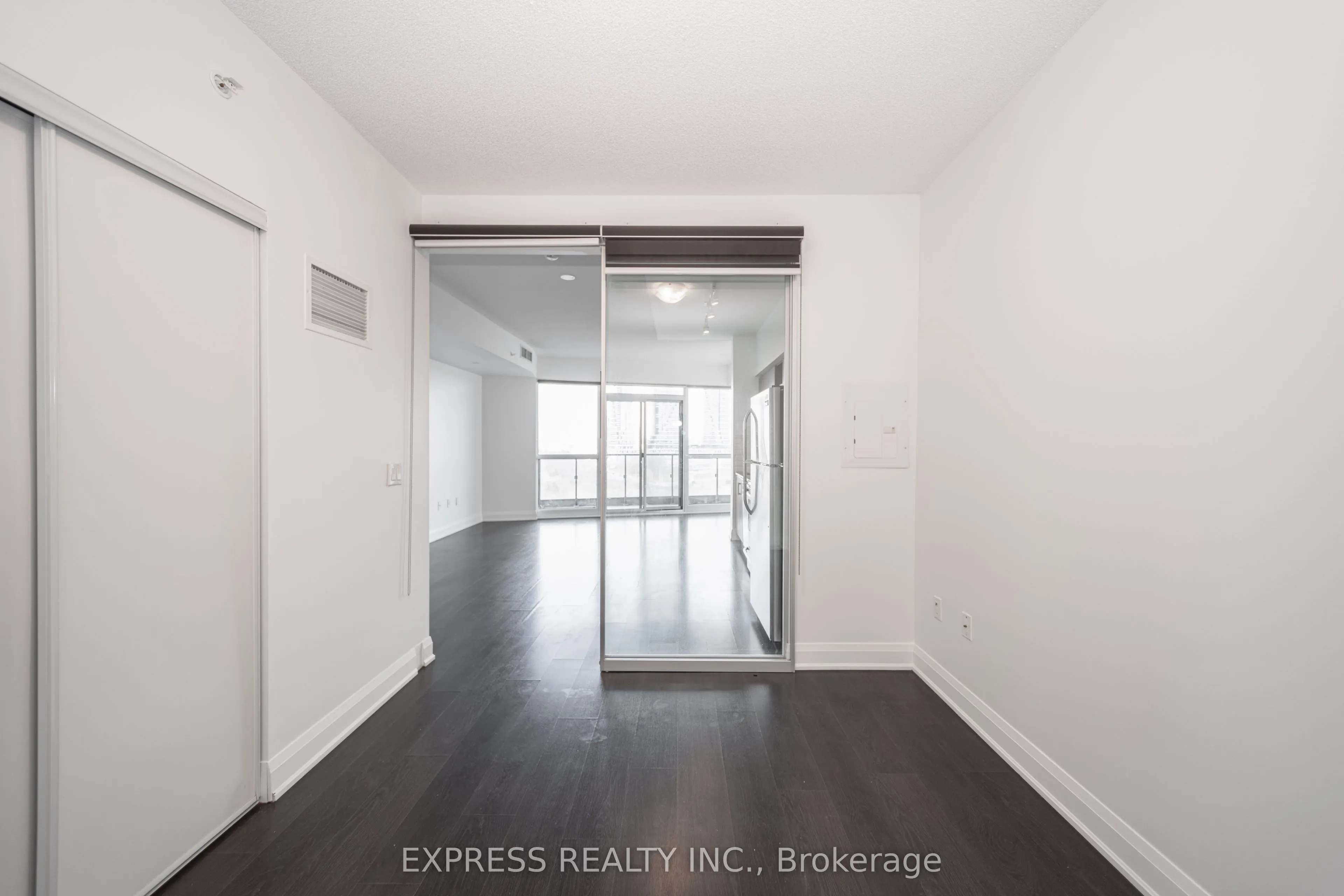 160 Vanderhoof Avenue, #716
