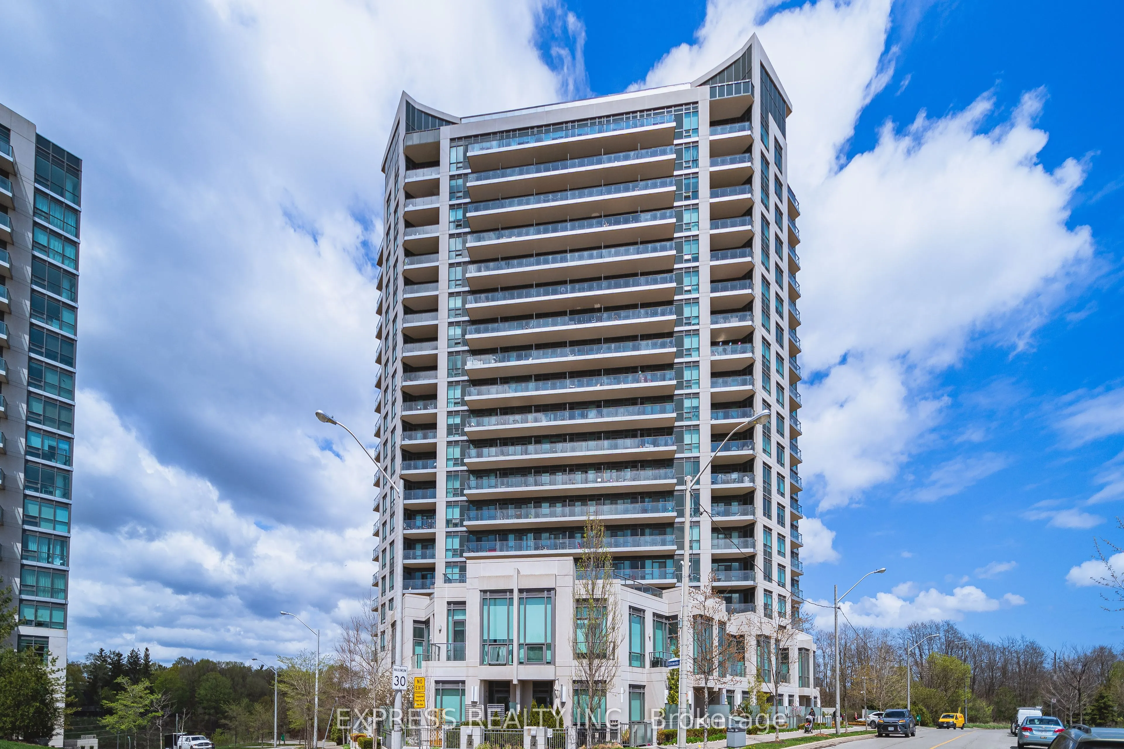 160 Vanderhoof Avenue, #716