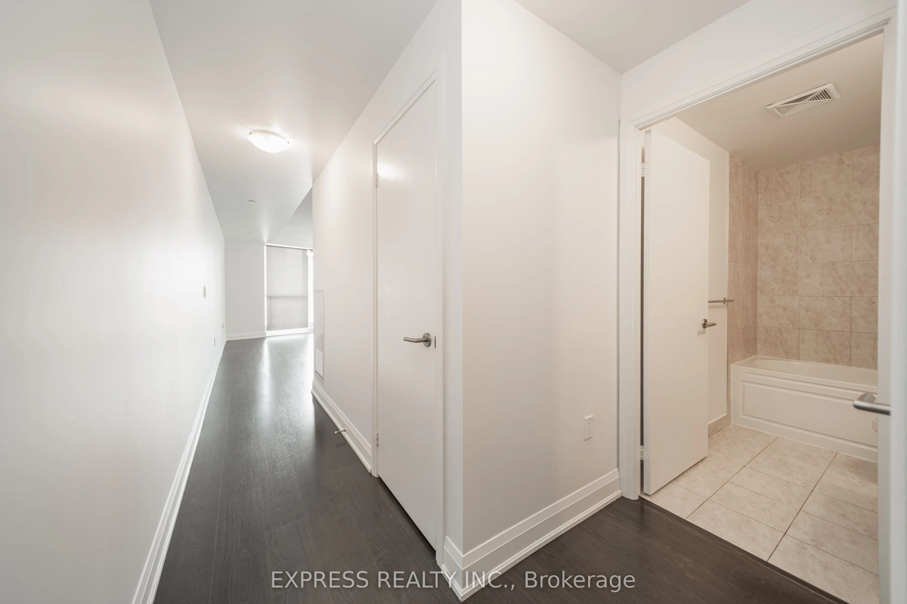 160 Vanderhoof Avenue, #716